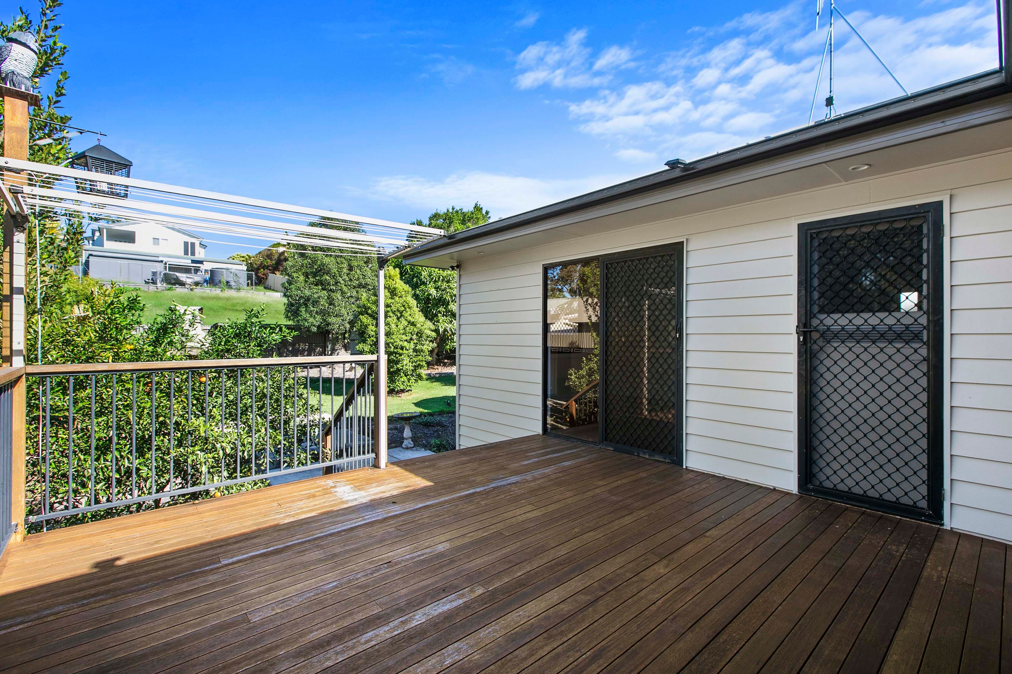 15 Mcivor Street — photo 24 of 30