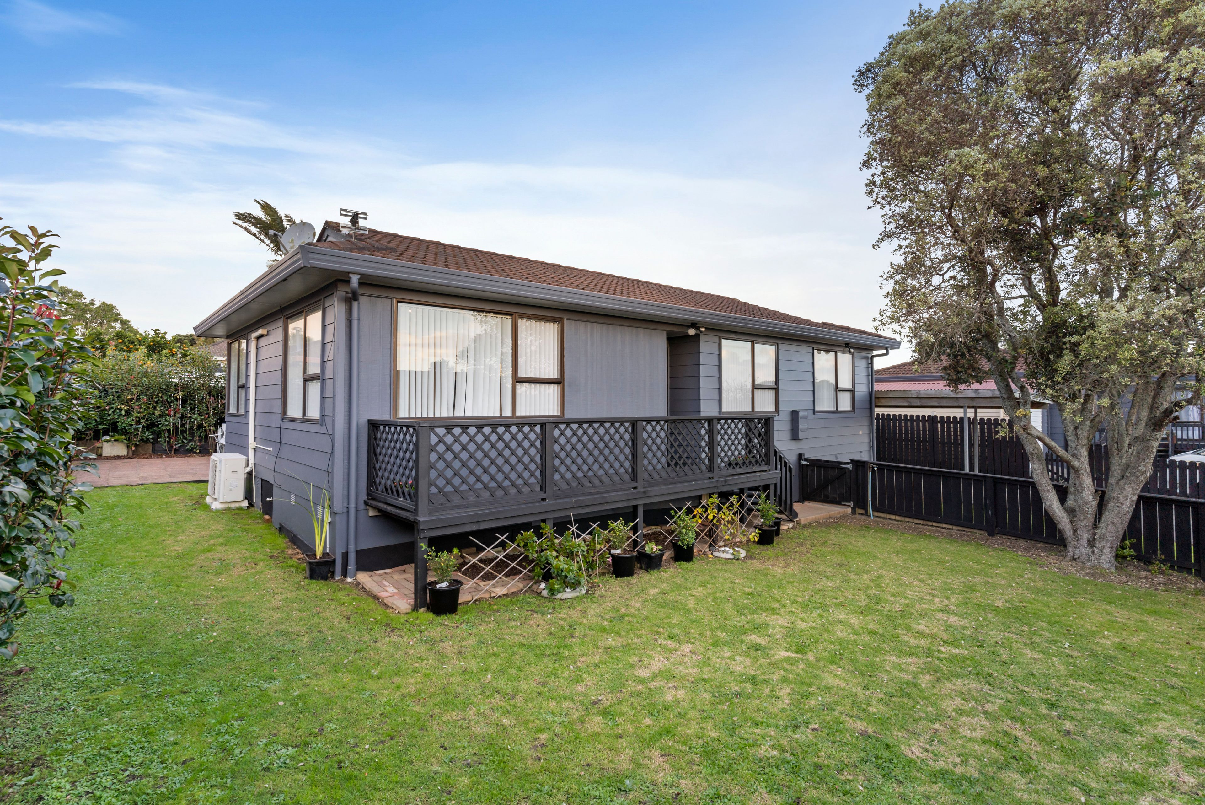 9B Etherton Drive, Weymouth, Manukau City