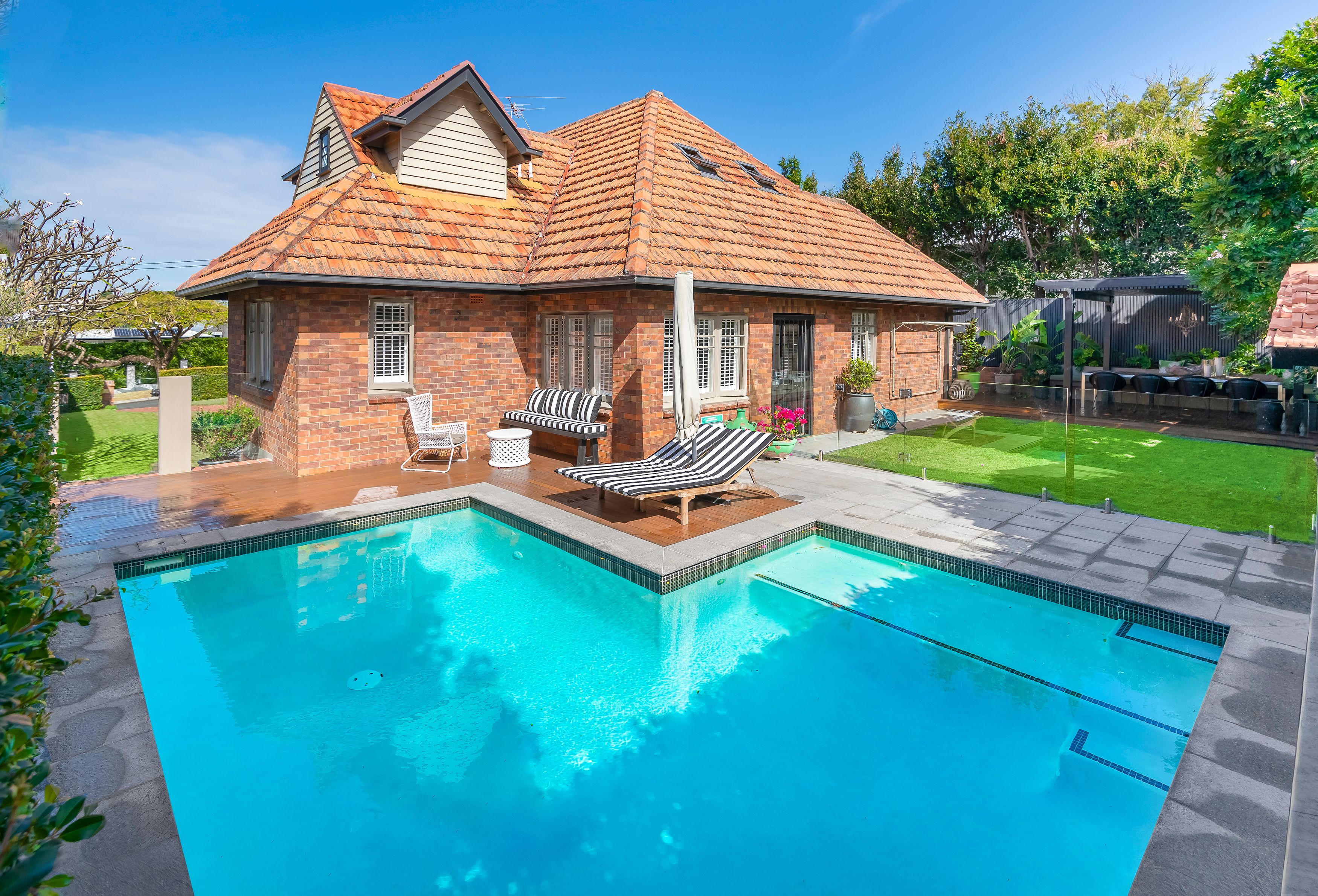 8 Sword Street, Ascot, QLD 4007