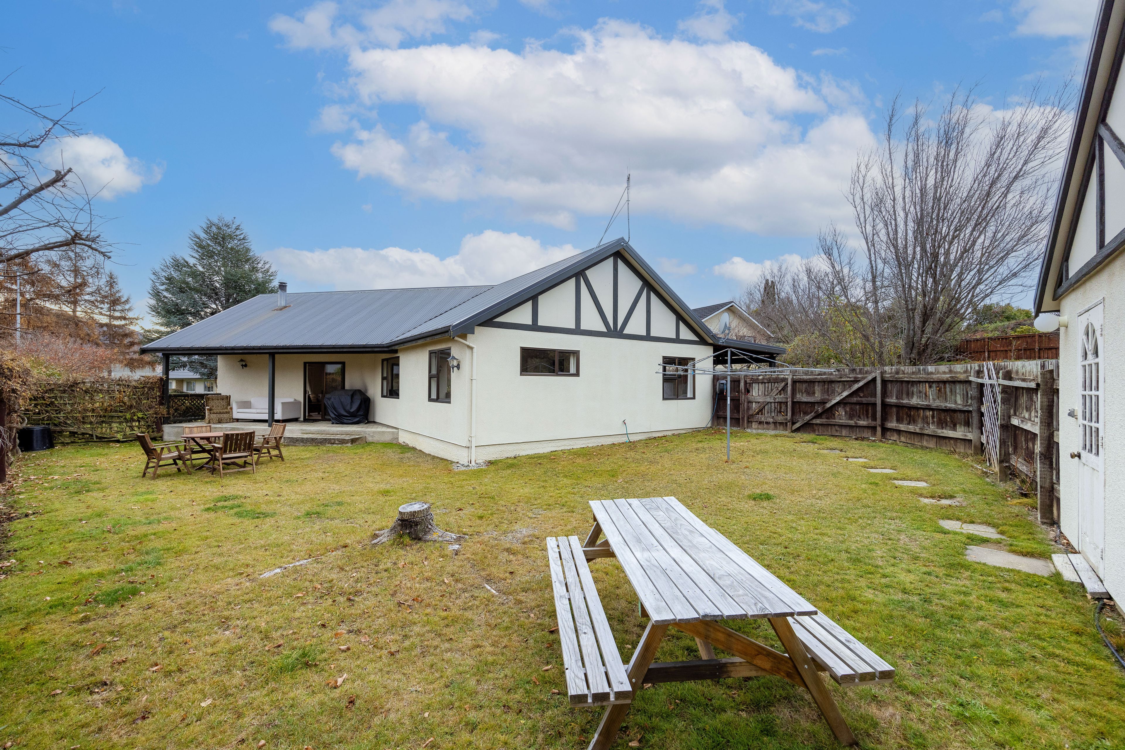 64 Hunter Crescent, Wanaka, Queenstown Lakes District 9305 Sold House