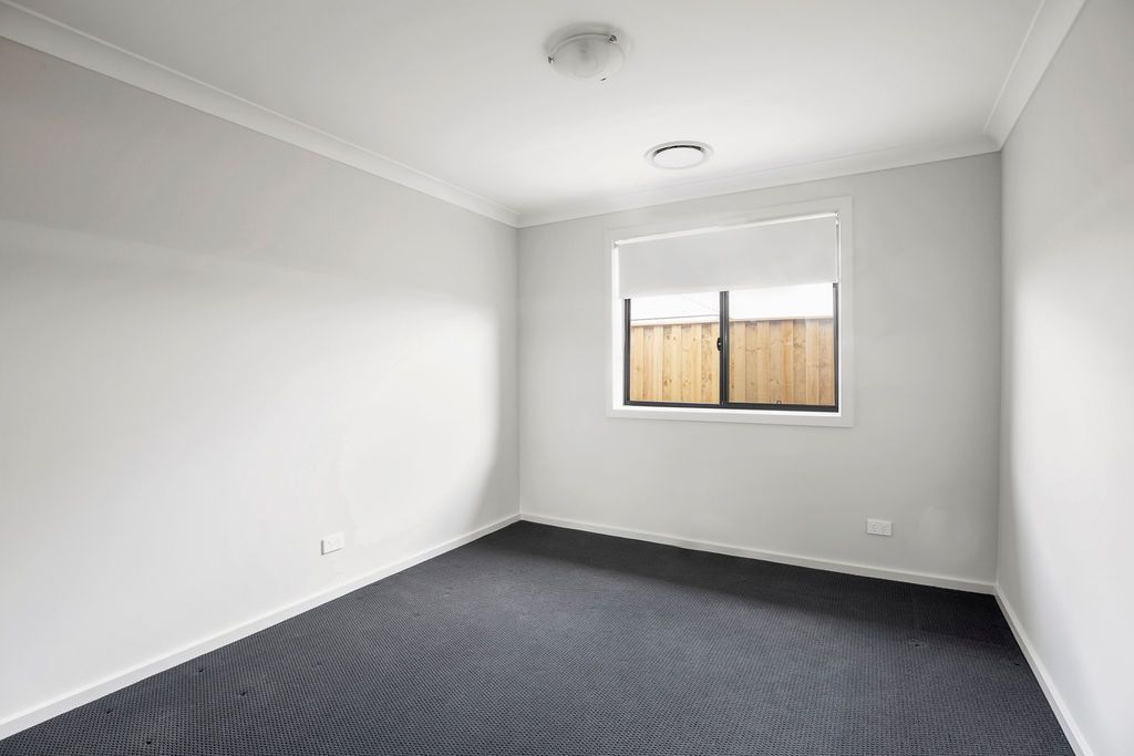 2 Francis Street — photo 7 of 8