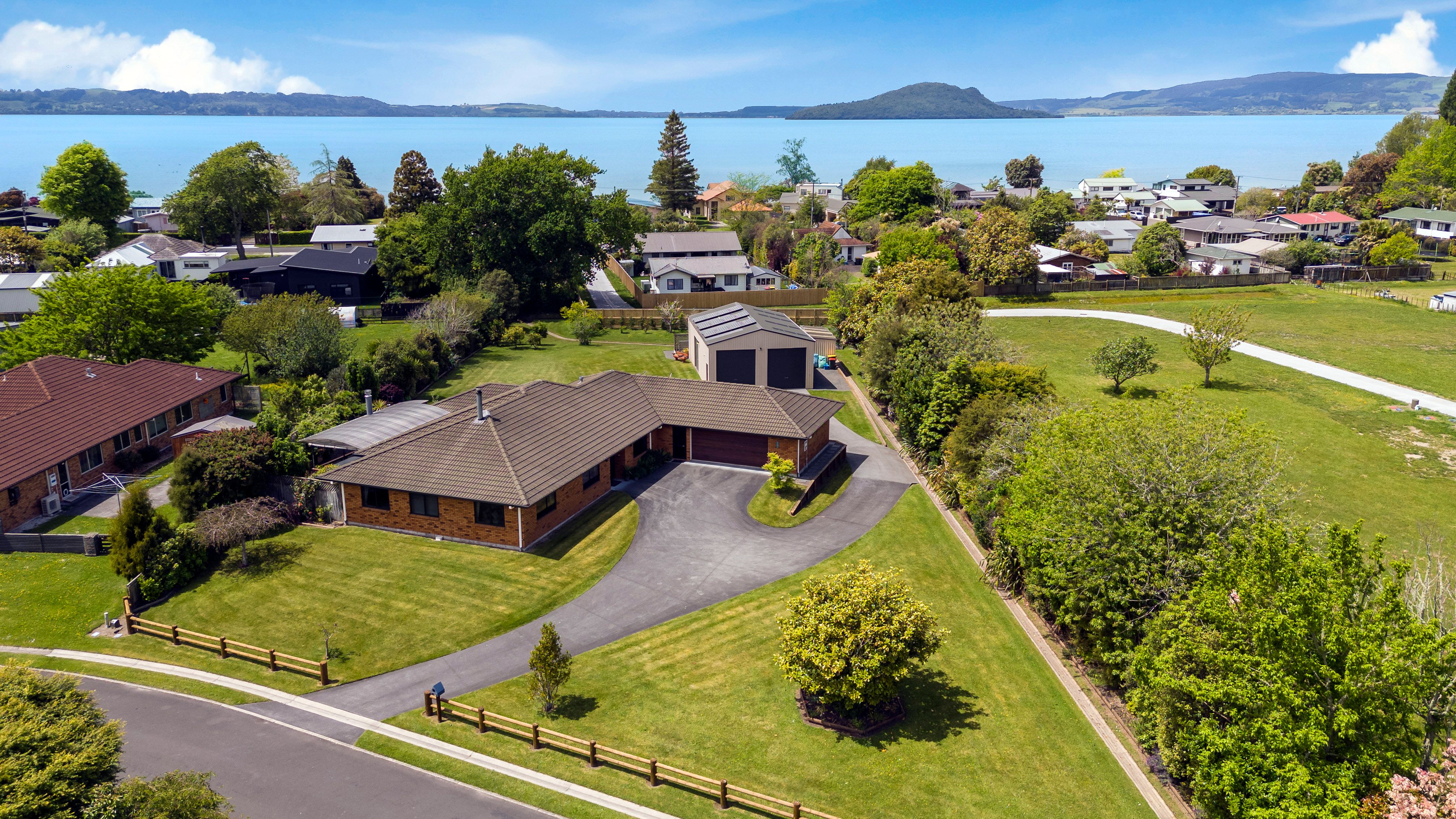 5H Preston Road, Ngongotaha, Rotorua District 3010 - Sold House - Ray ...
