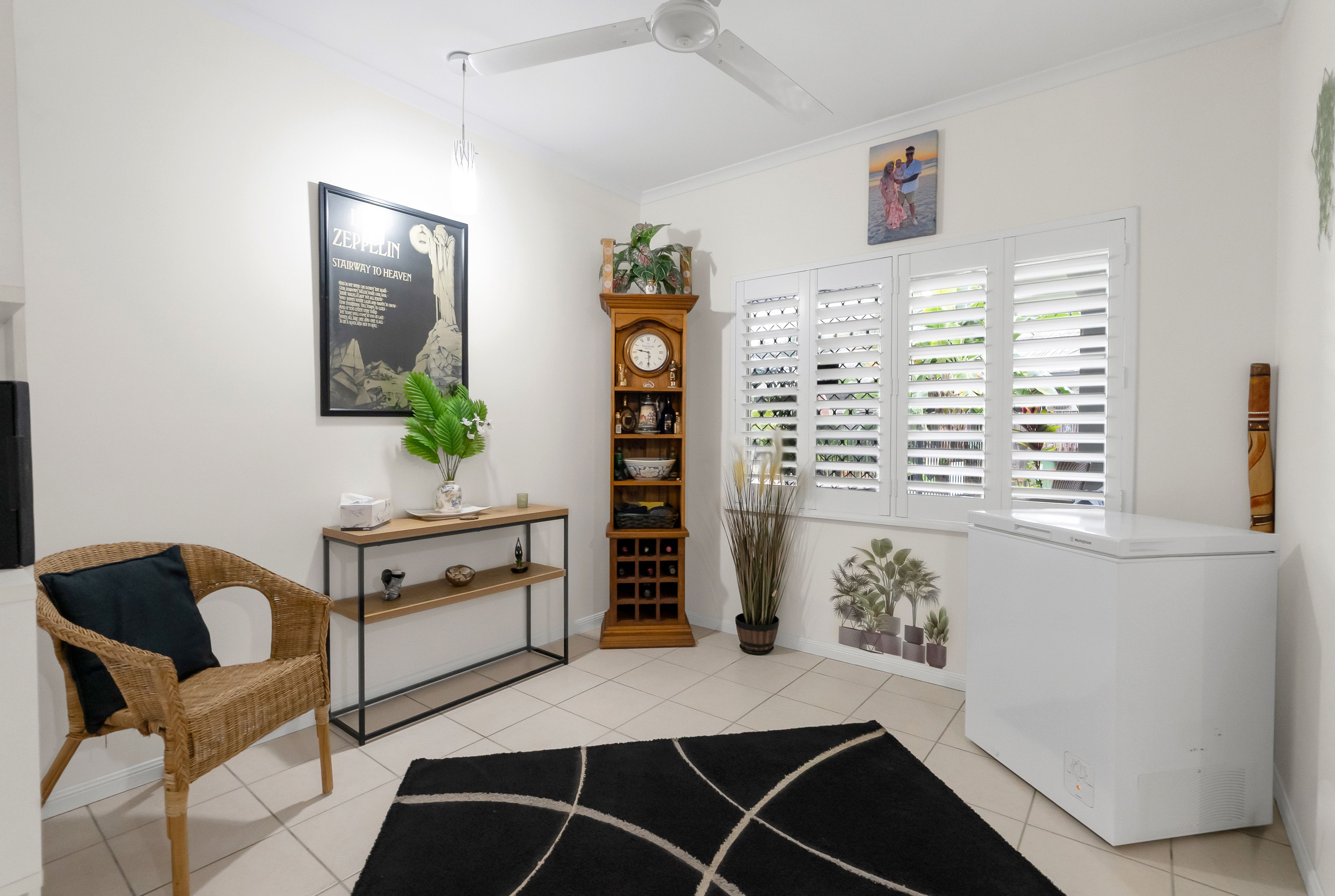 4 Woodlock Drive — photo 9 of 19
