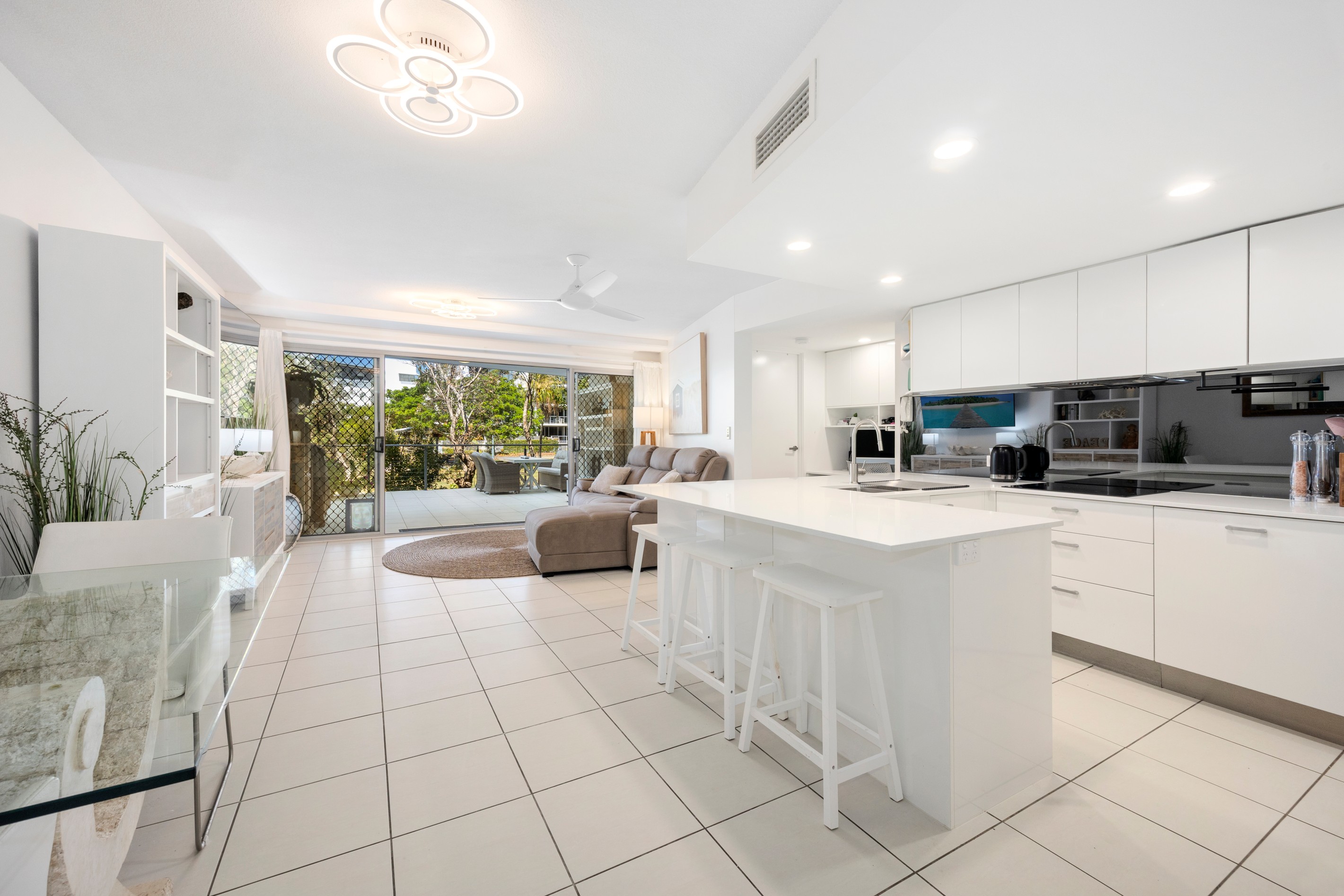 15/57 Grand Parade, Kawana Island, QLD 4575