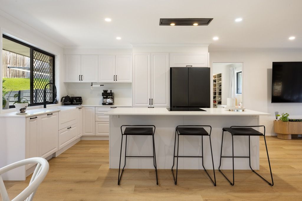 10 Knight Crescent, Nerang QLD 4211