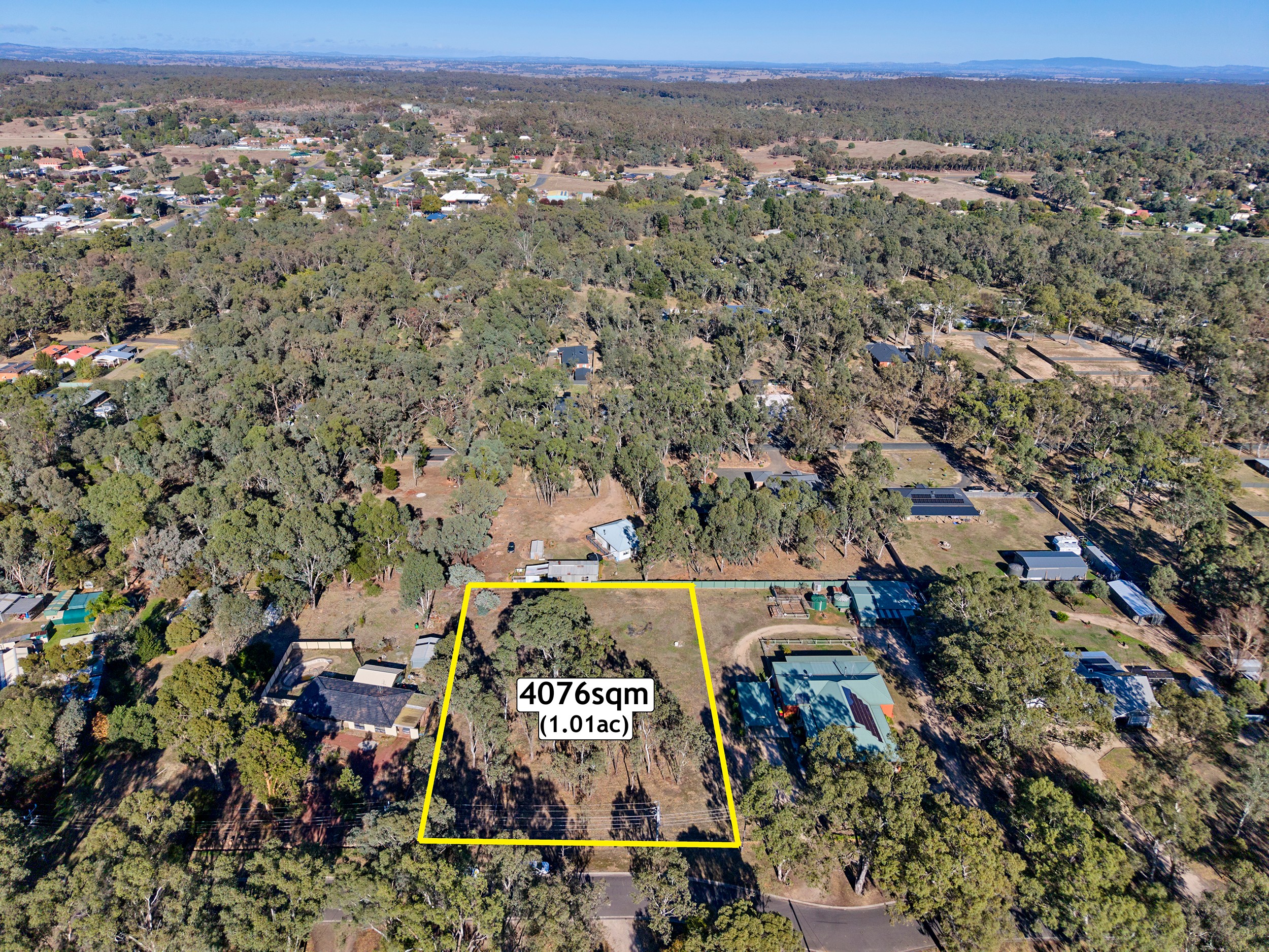 41-43 Ross Street, Heathcote, VIC 3523