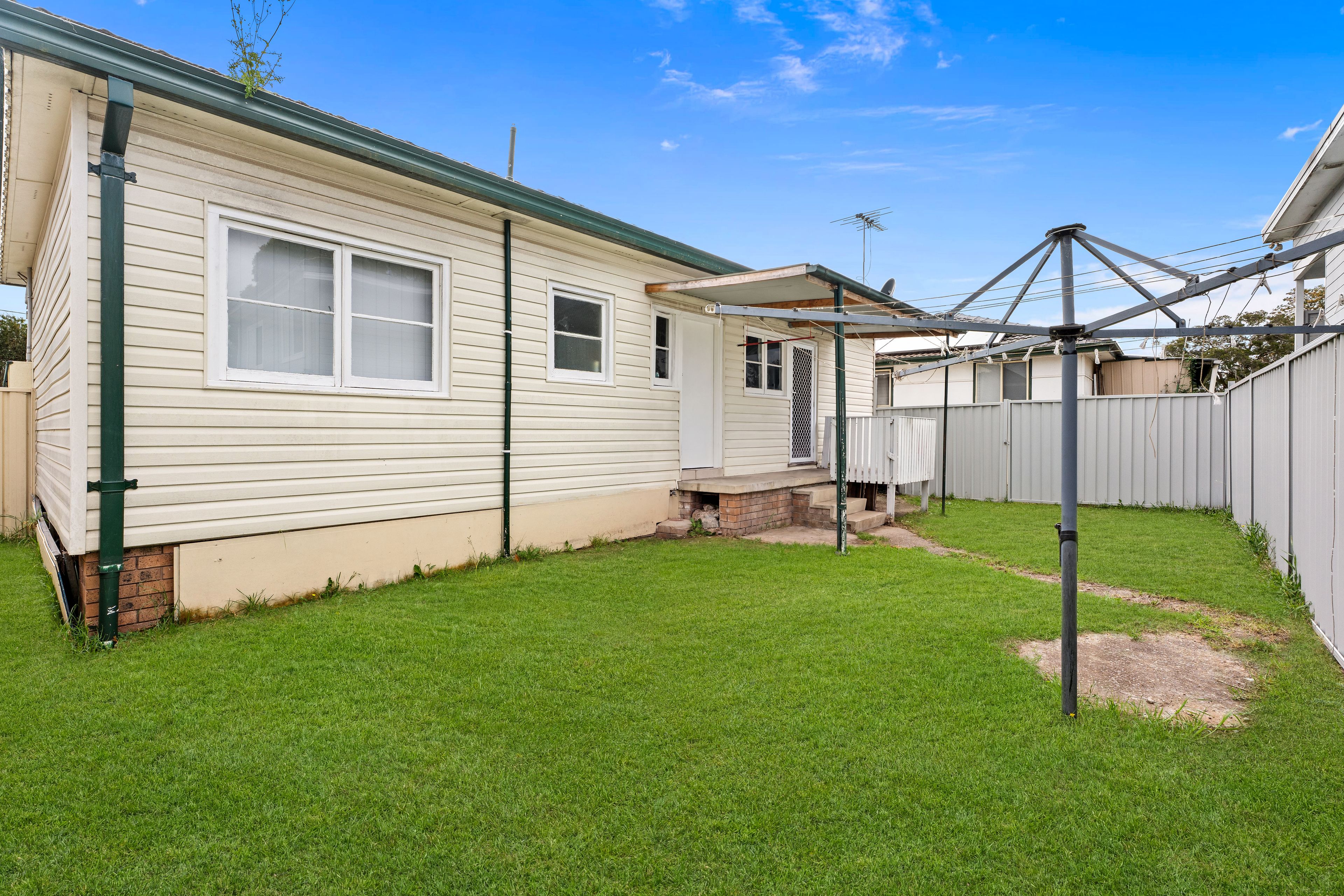 128 Great Western Highway — photo 9 of 21