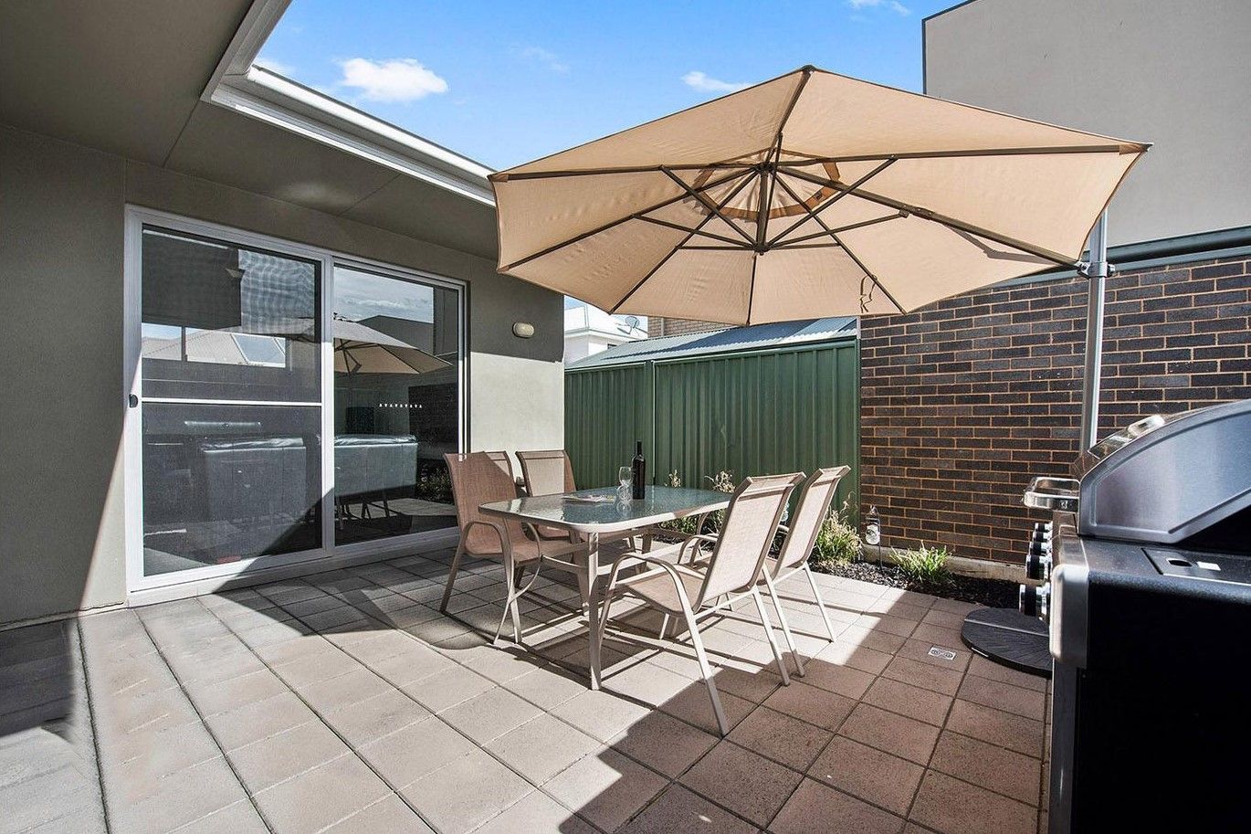 5 Herschel Place — photo 7 of 15