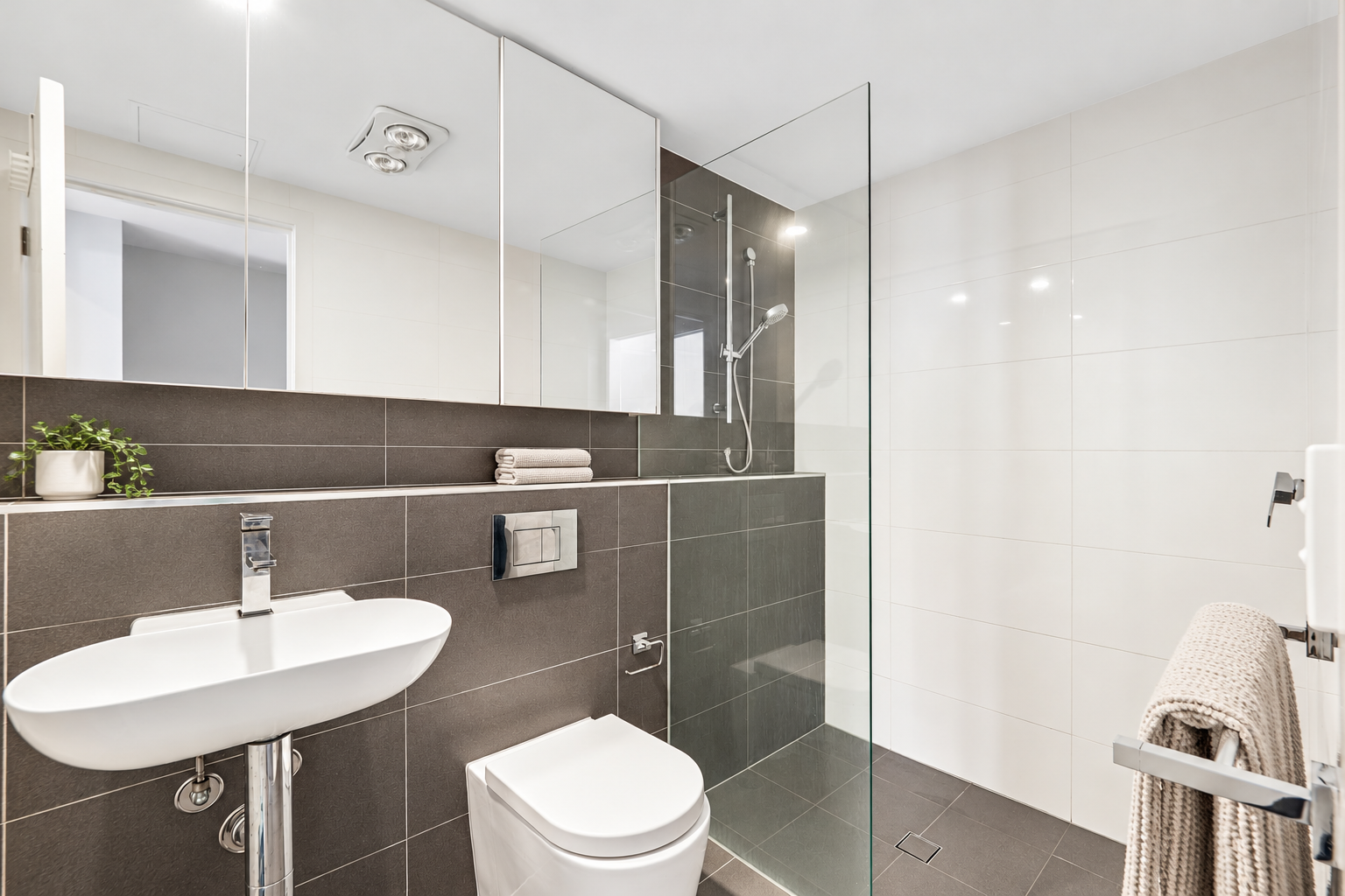 203/14 Brereton Street — photo 12 of 14