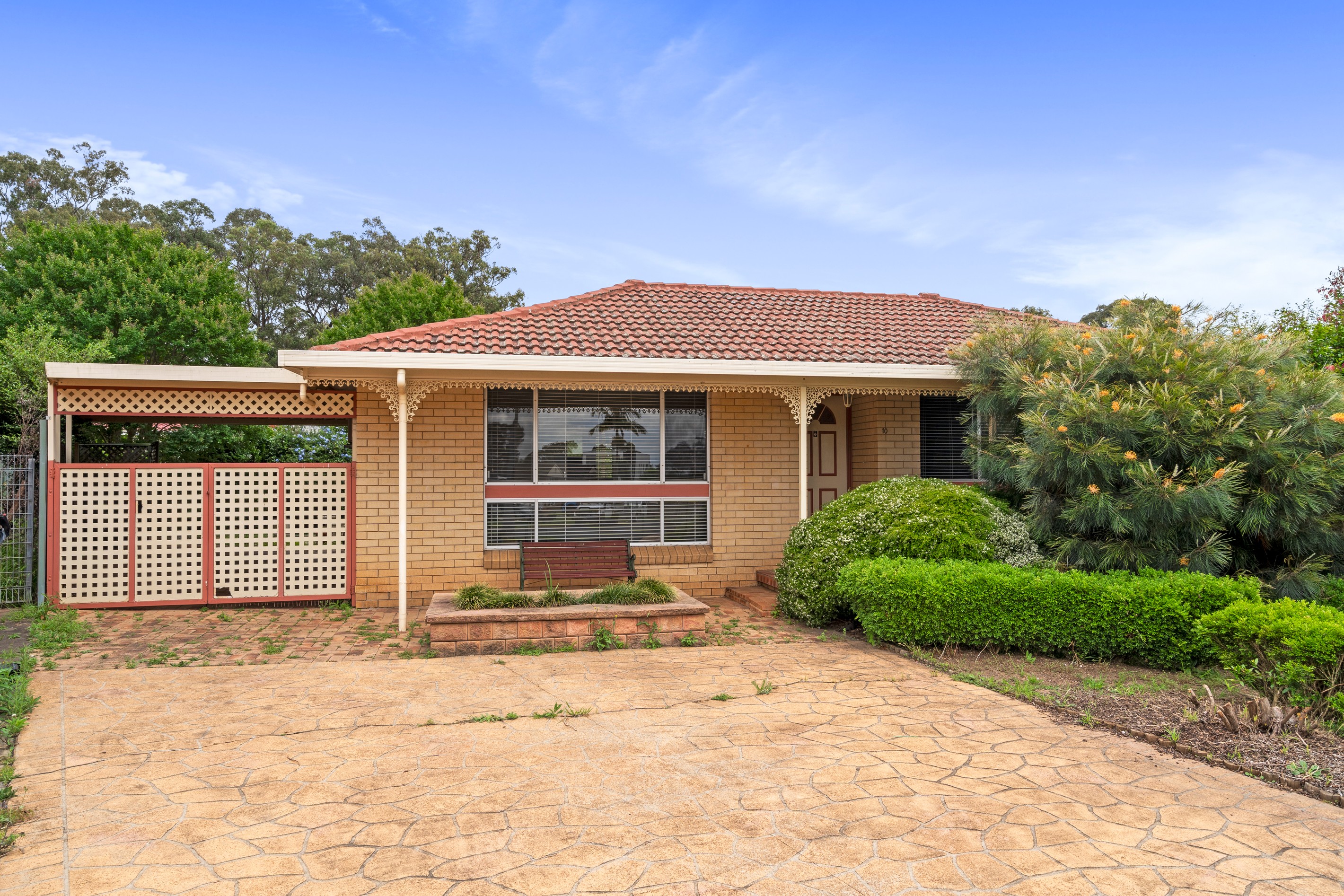 10 Cress Place, Macquarie Fields, NSW 2564