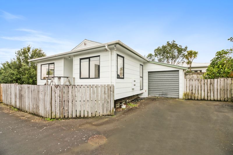 House 2/42 Eaglehurst Road, Ellerslie, Auckland City