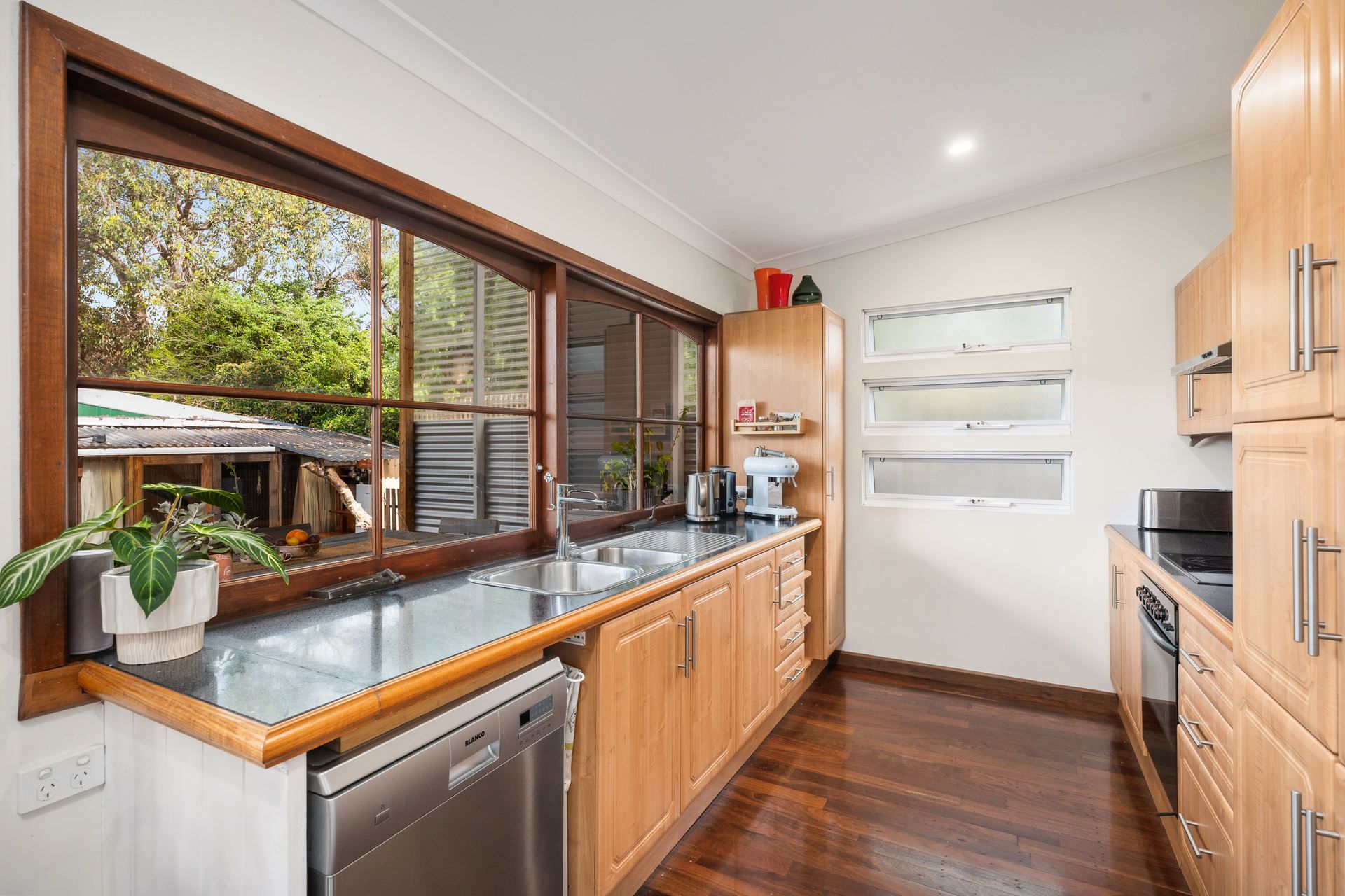 17 Pilbarra Street, White Gum Valley, WA 6162