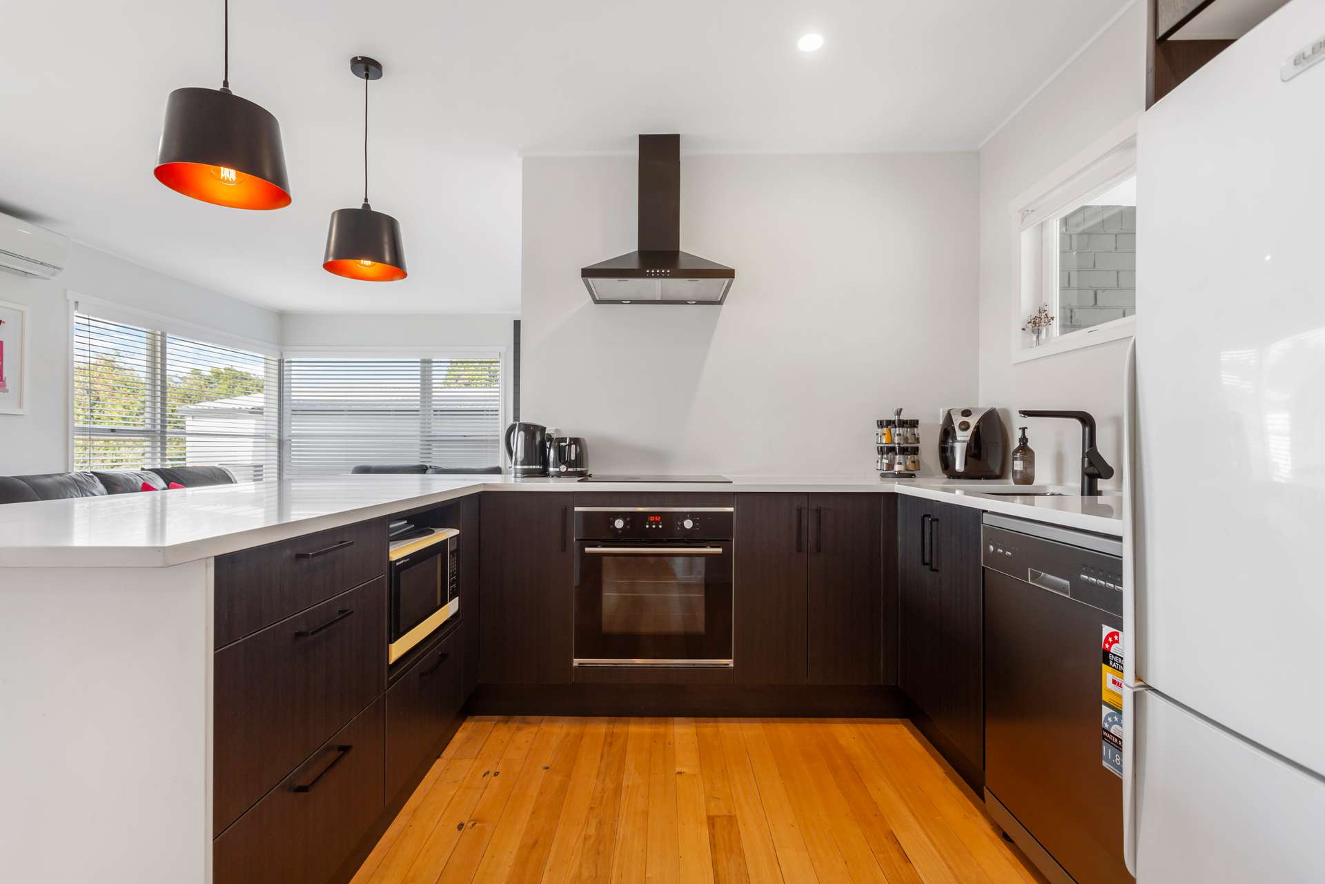 9 Putini Road photo 2