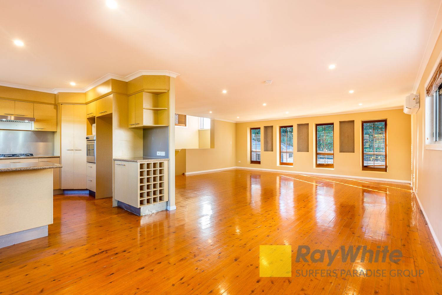 76 Slatyer Avenue, Bundall, QLD 4217