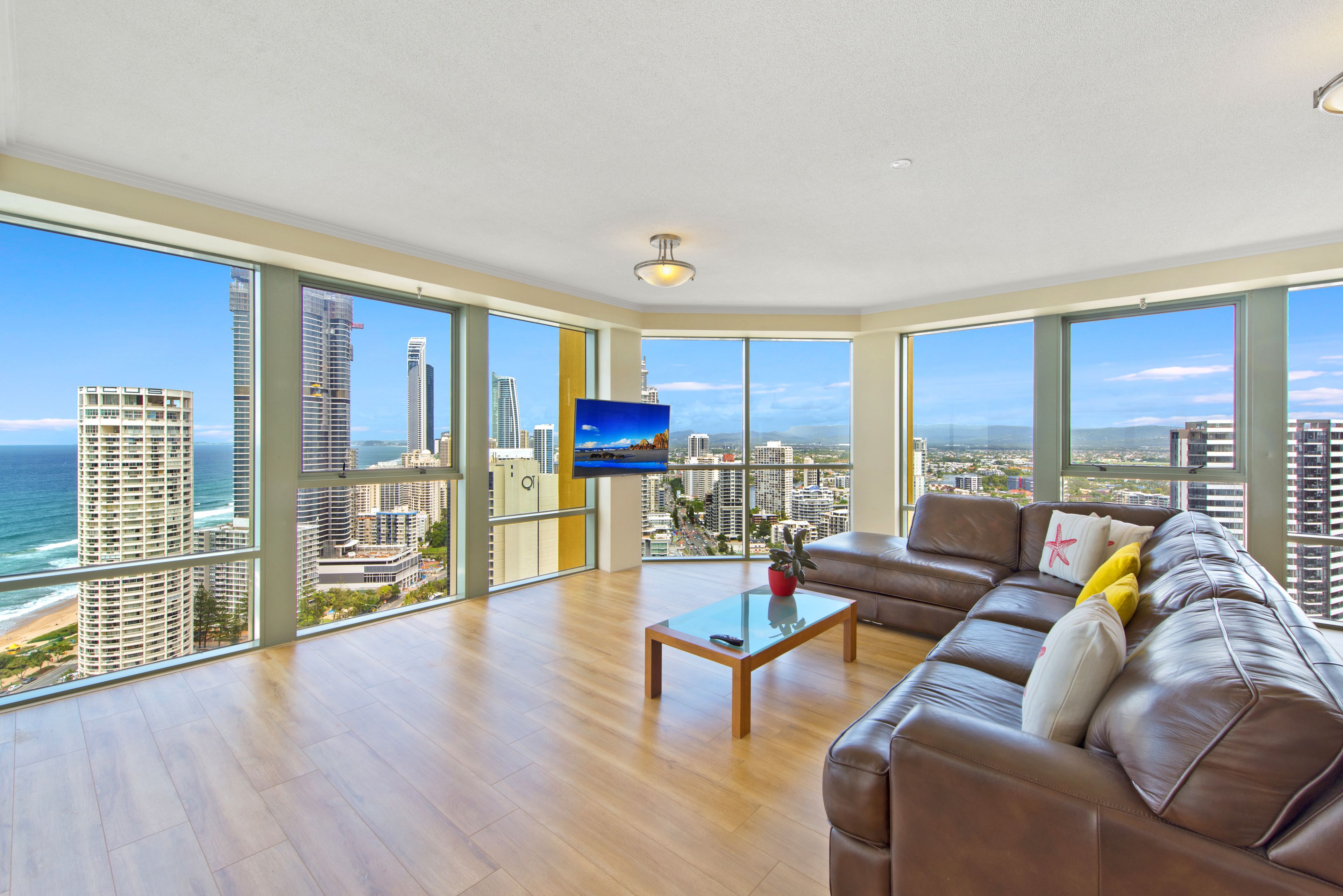 2905/3400-3420 Surfers Paradise Boulevard — photo 7 of 20