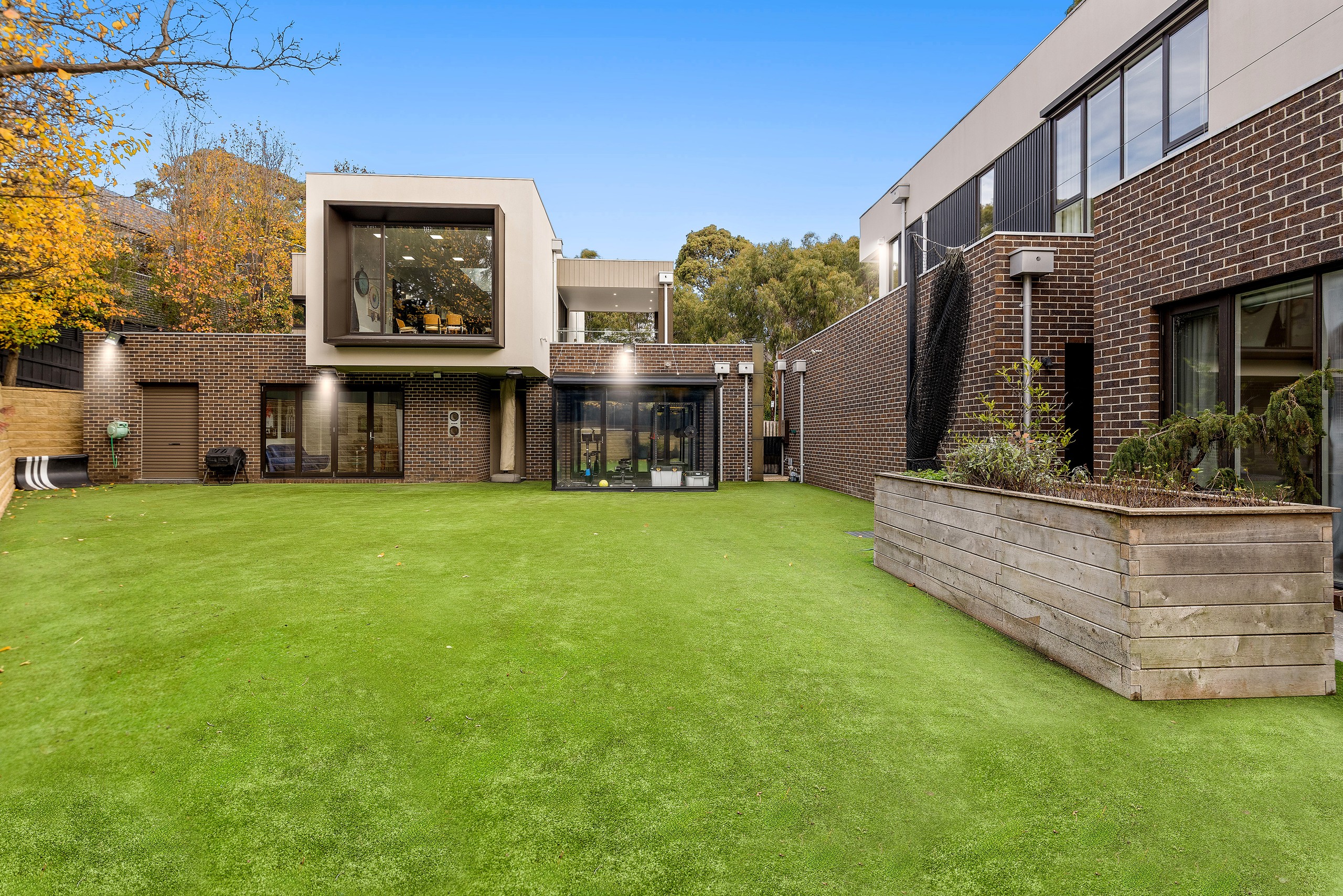 11-13 Miller Crescent, Mount Waverley, VIC 3149