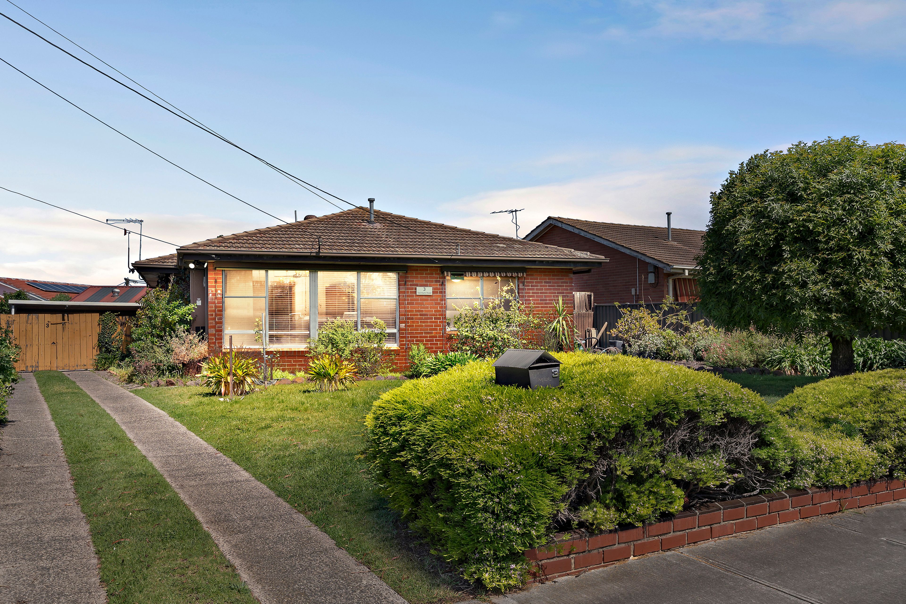 3 Talintyre Road — photo from Ray White Sunshine
