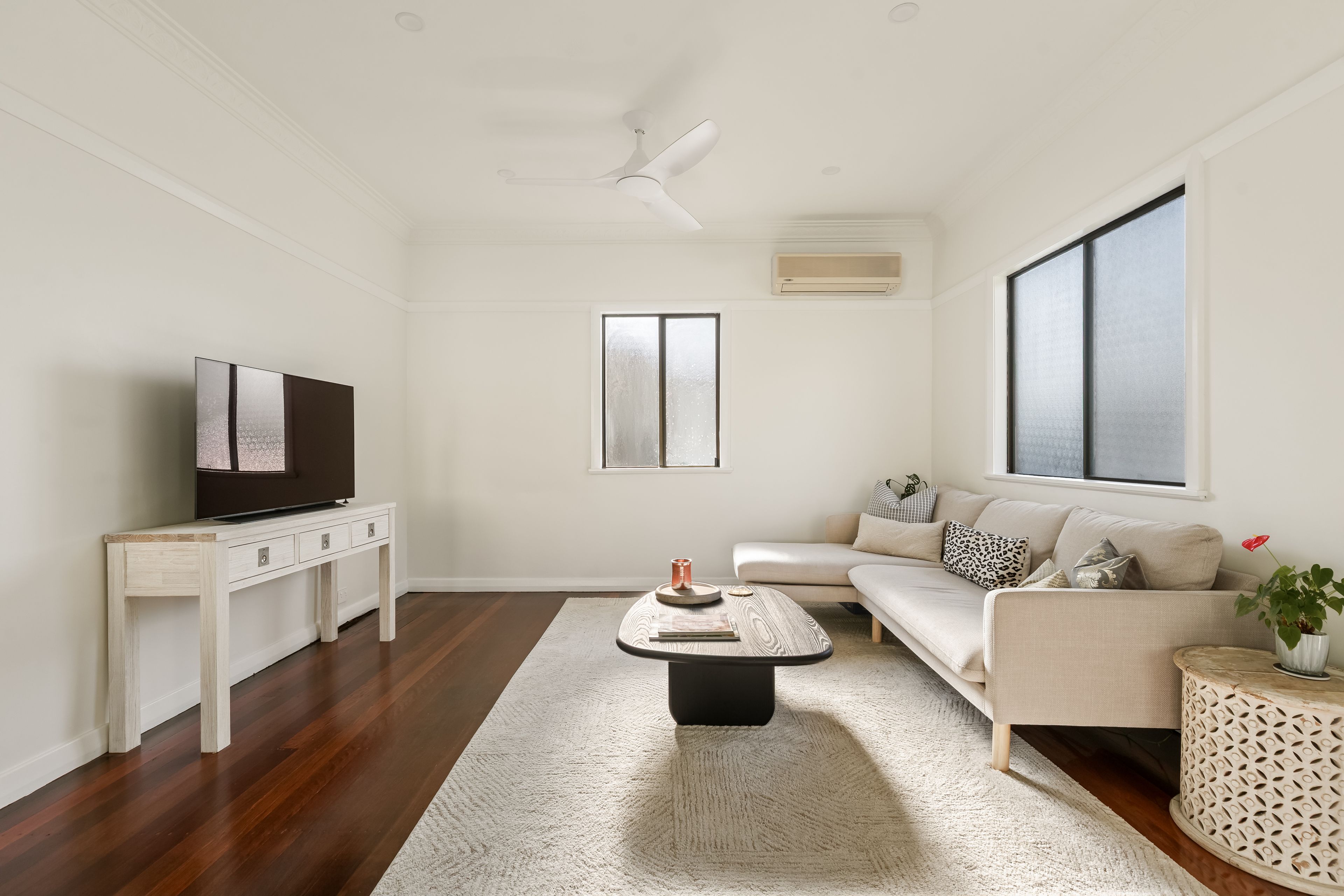 84 Pateena Street — photo 3 of 28