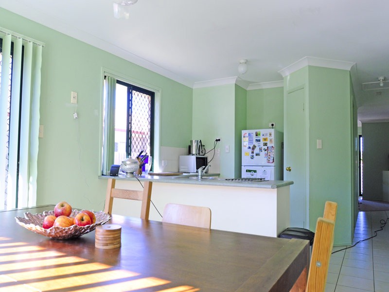 18/7 Billabong Drive, Crestmead, QLD 4132