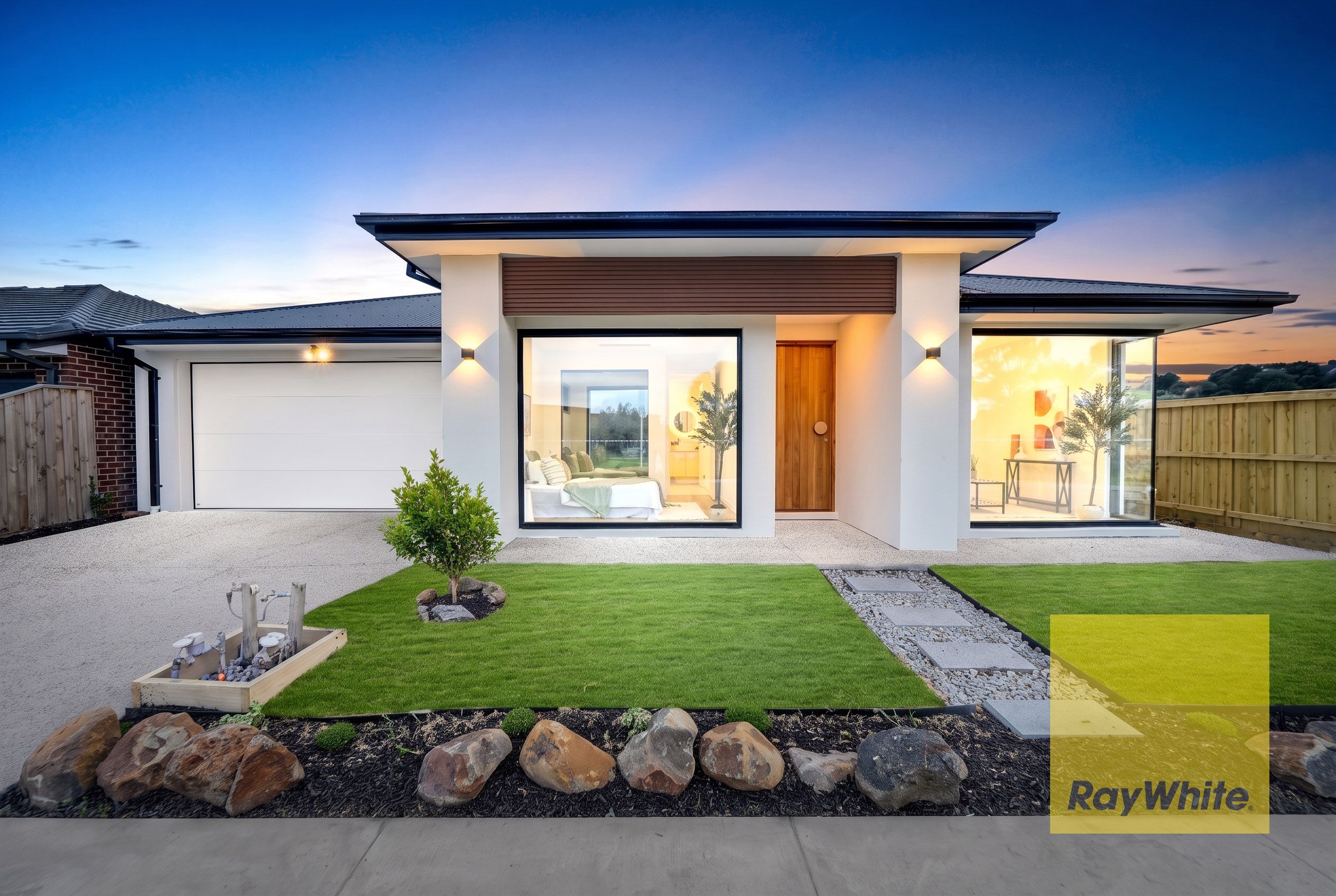 43 Palm Circuit — photo from Ray White Beveridge