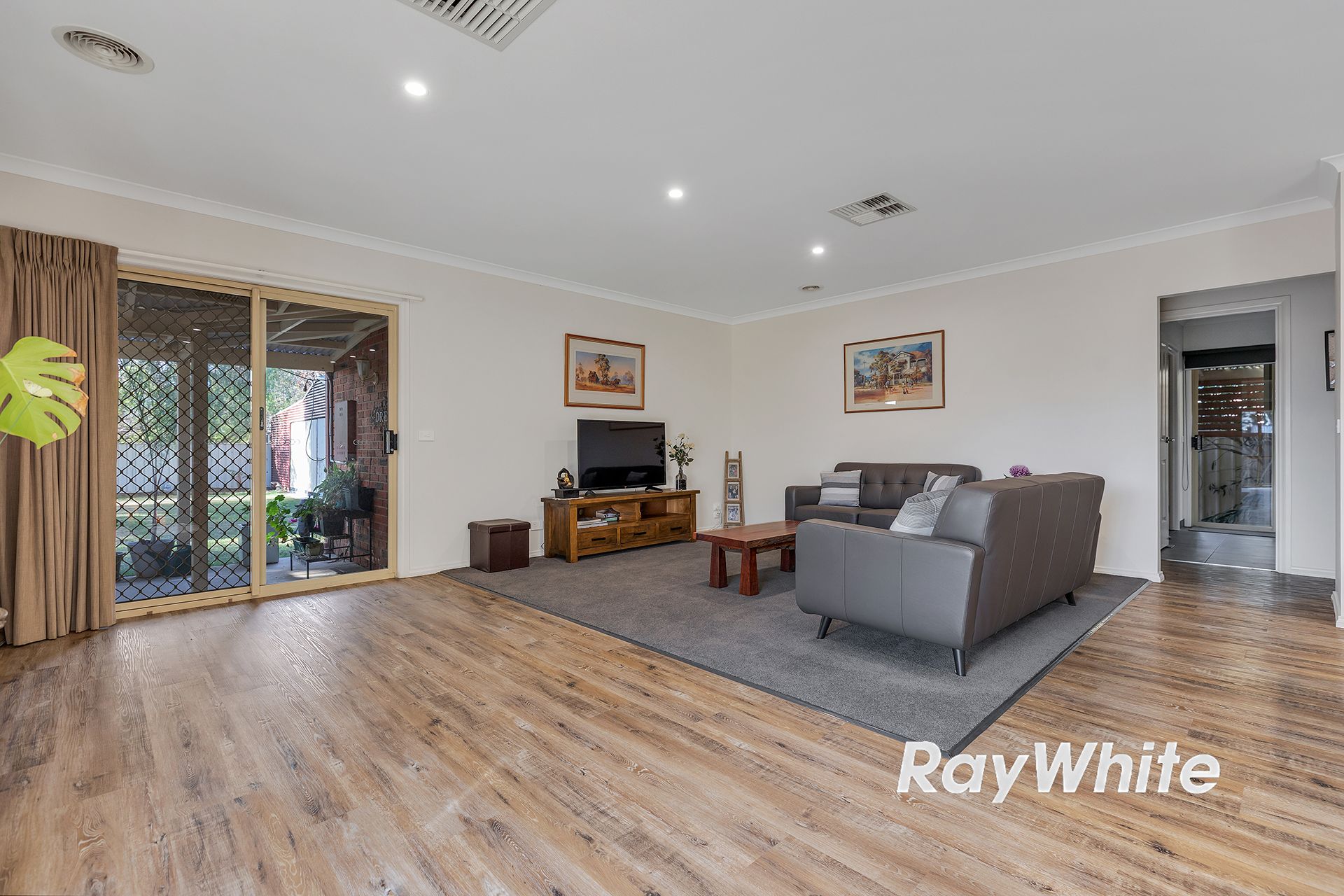 49 Baynes Street — photo 12 of 29