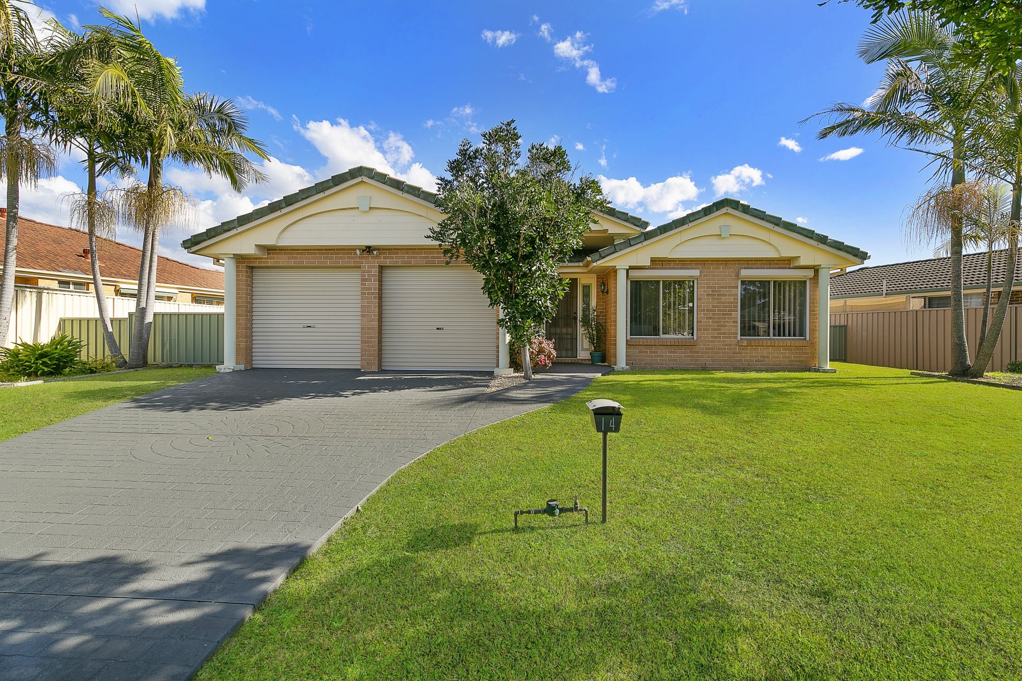 14 Castlereagh Crescent