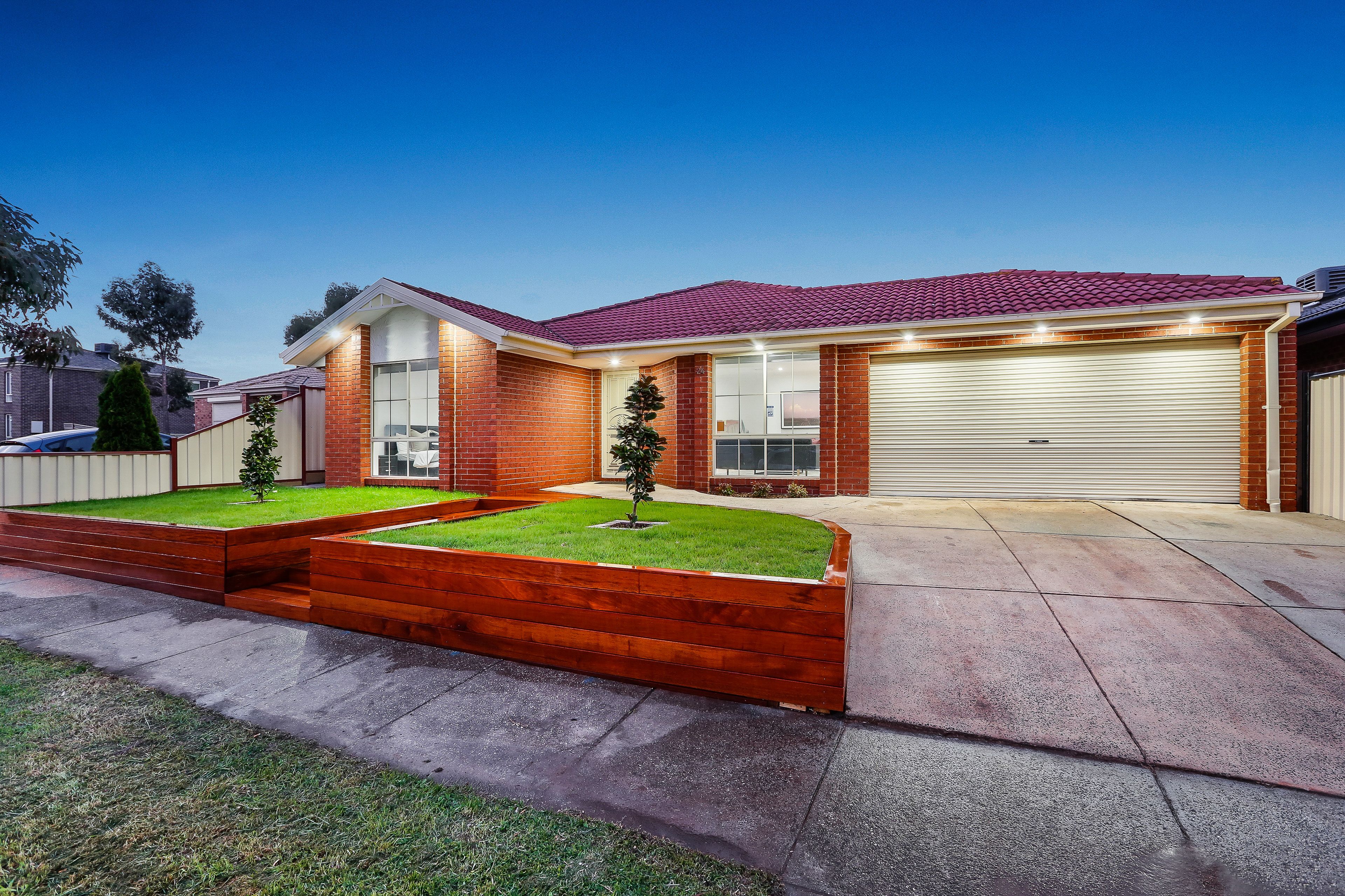 24 Mackellar Drive, Roxburgh Park, VIC 3064