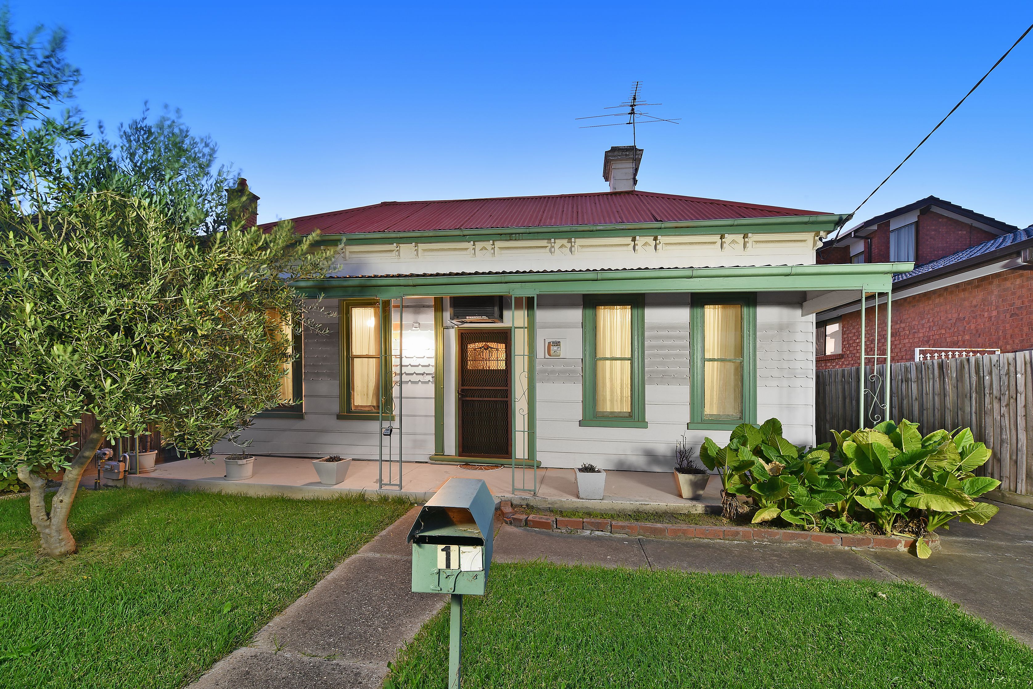 17 Nelson Street, Coburg, VIC 3058