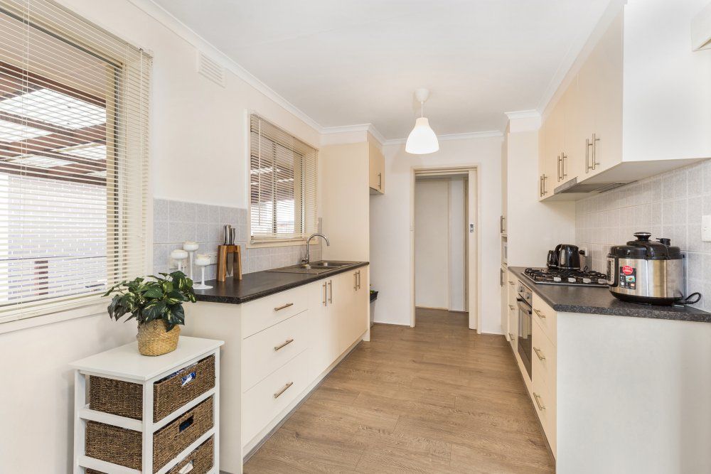 114 Lomond Avenue, Kilsyth, VIC 3137