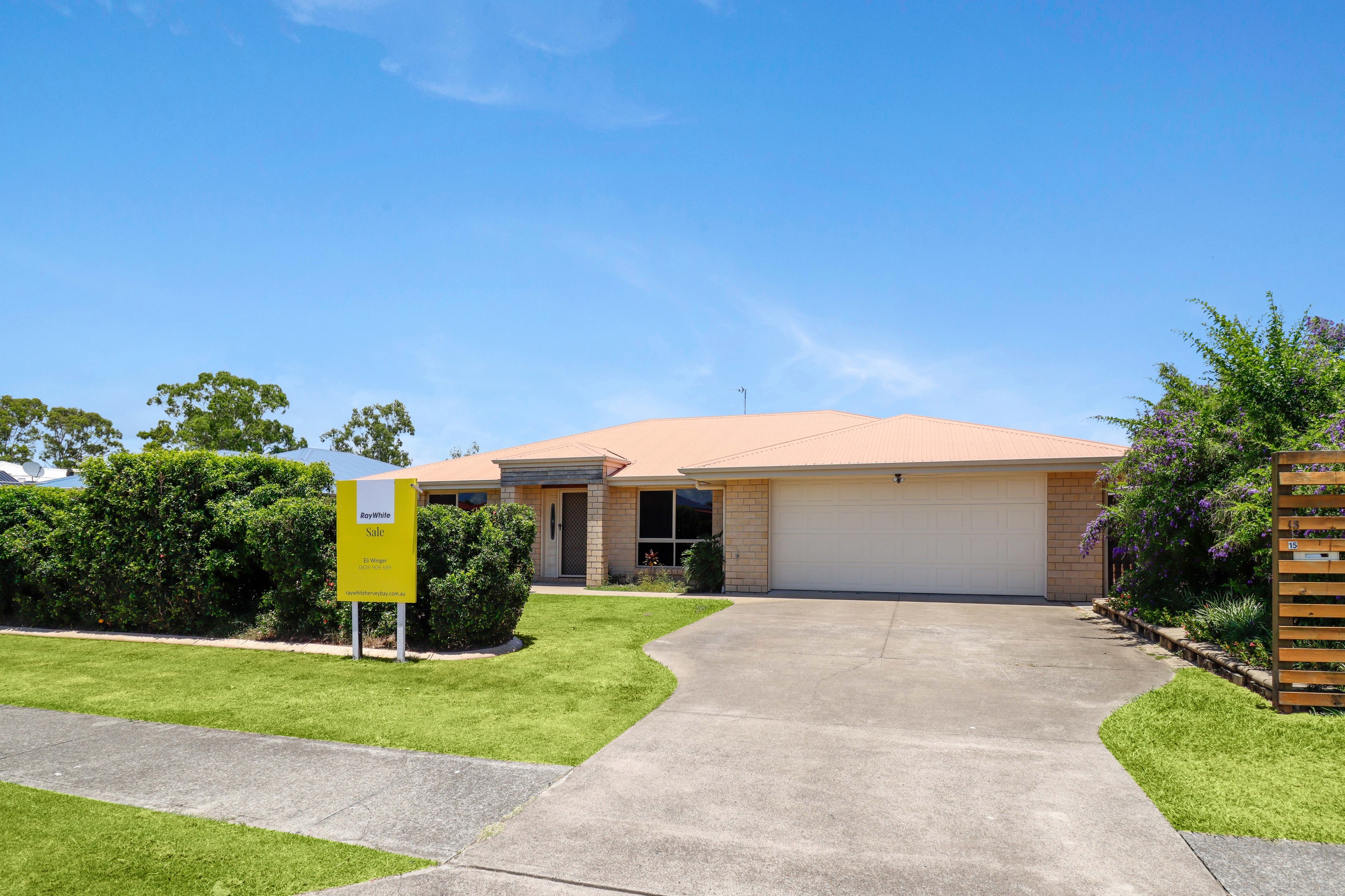 15 Archer Drive, Point Vernon, QLD 4655