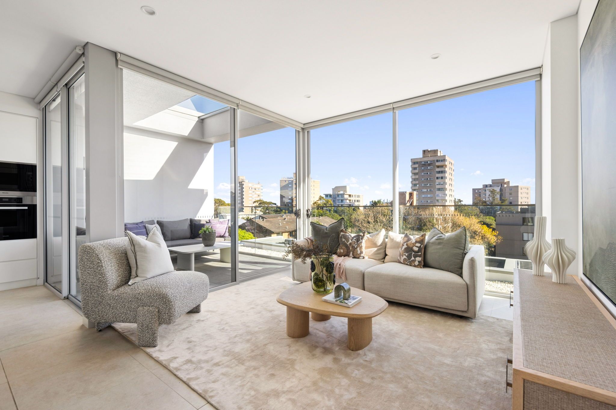 401/59 Parraween Street — photo 3 of 9
