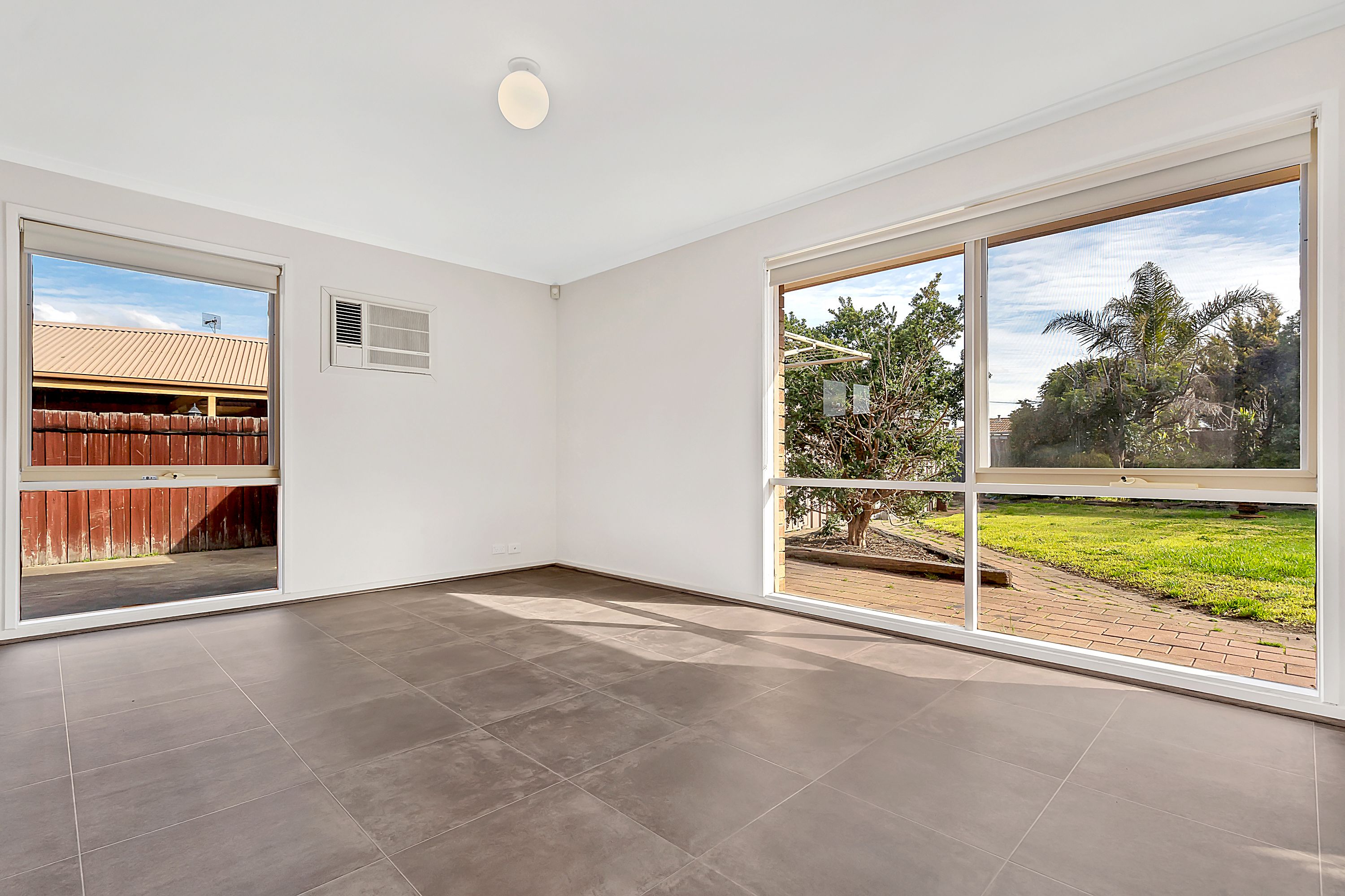 11 Silverton Court — photo 10 of 23