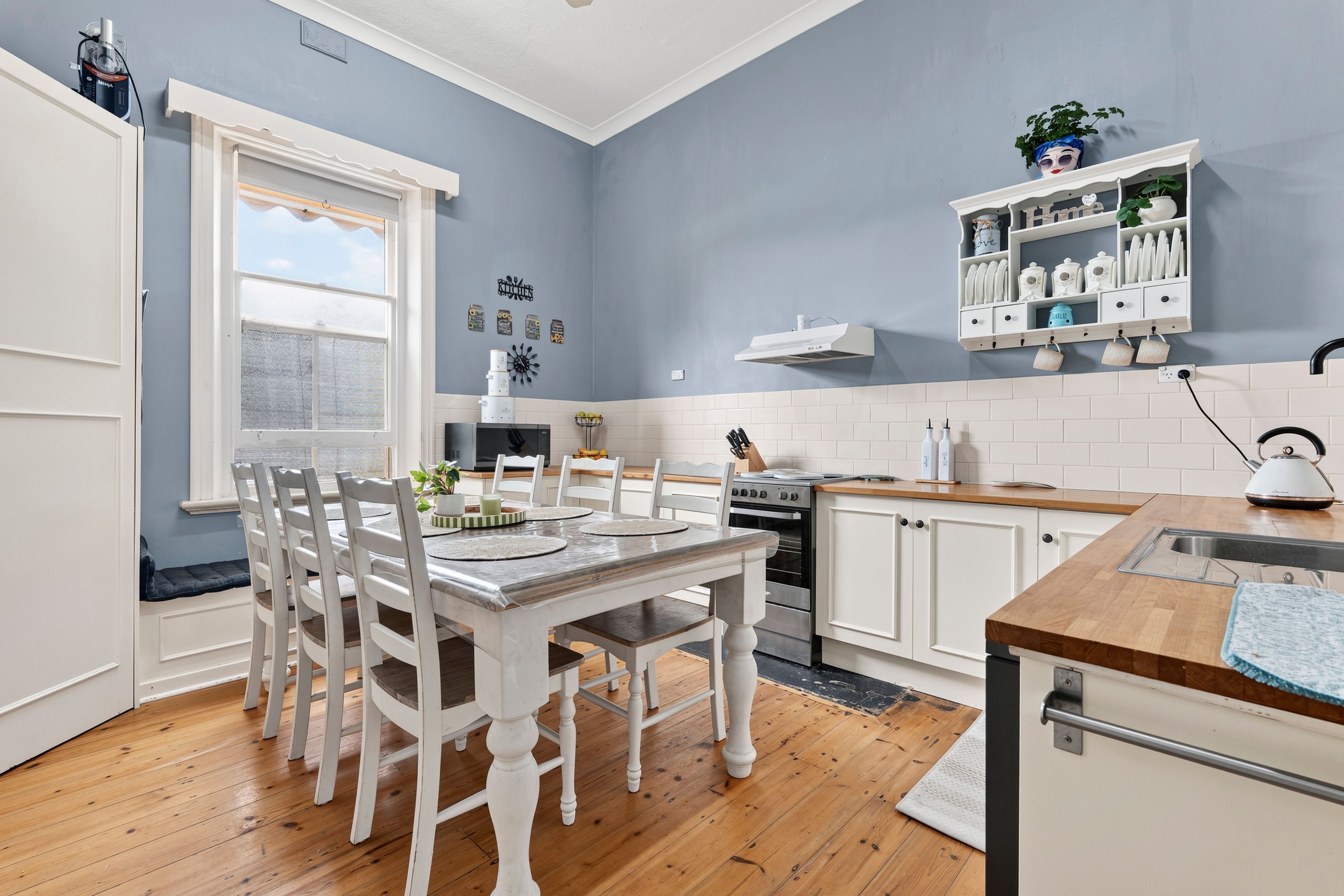 24 Forster Street — photo 8 of 26