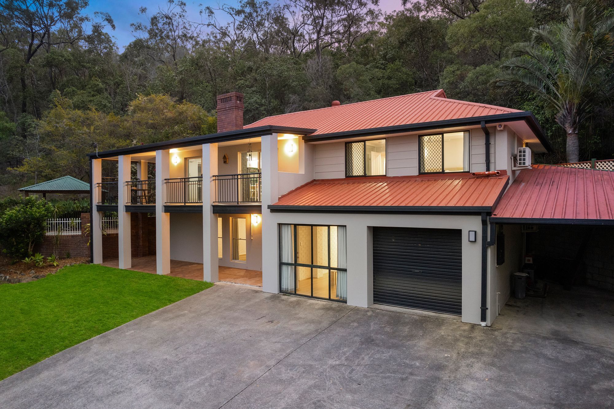 16 Rae Court, Mount Warren Park, QLD 4207
