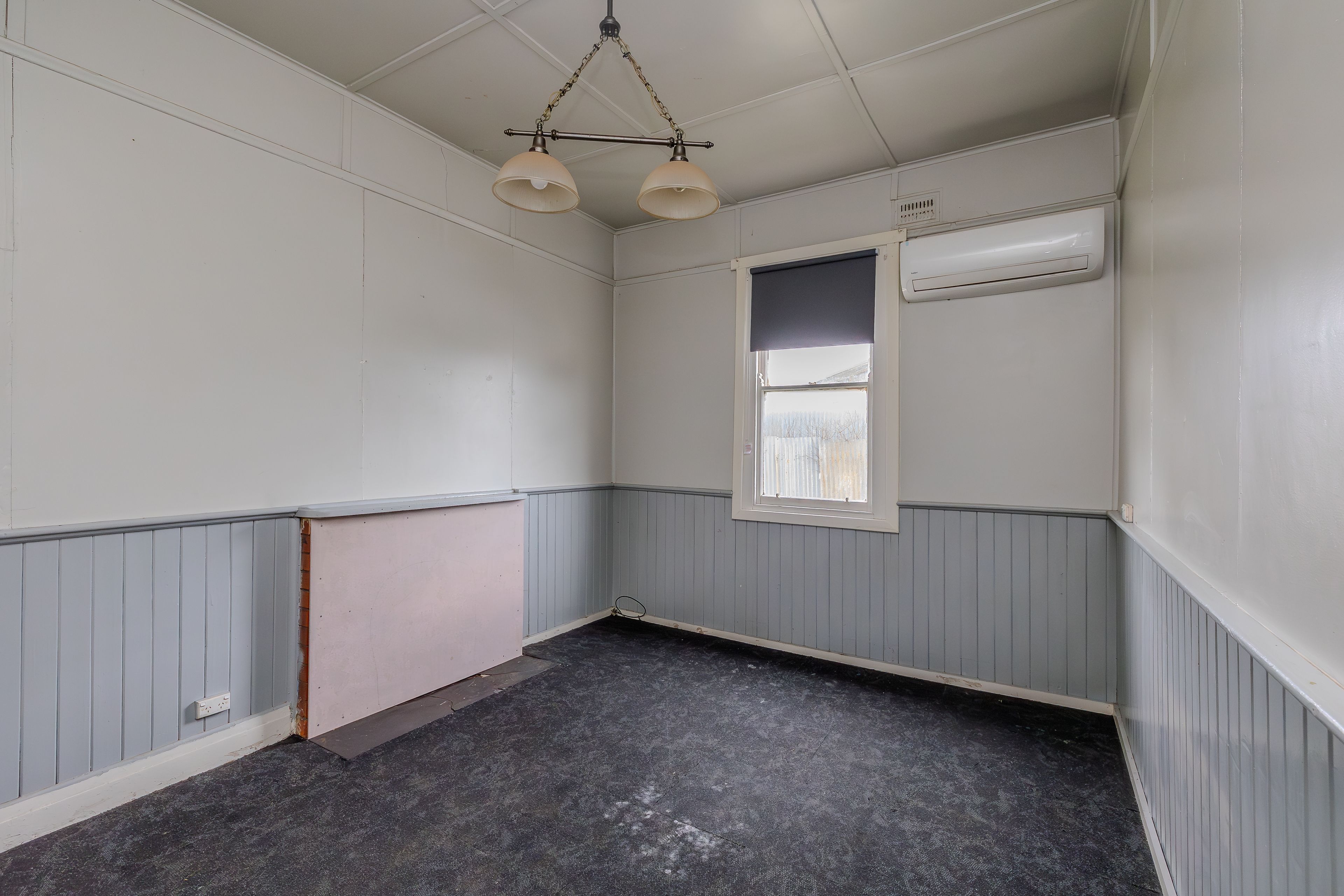 20 Railway Terrace — photo 3 of 11