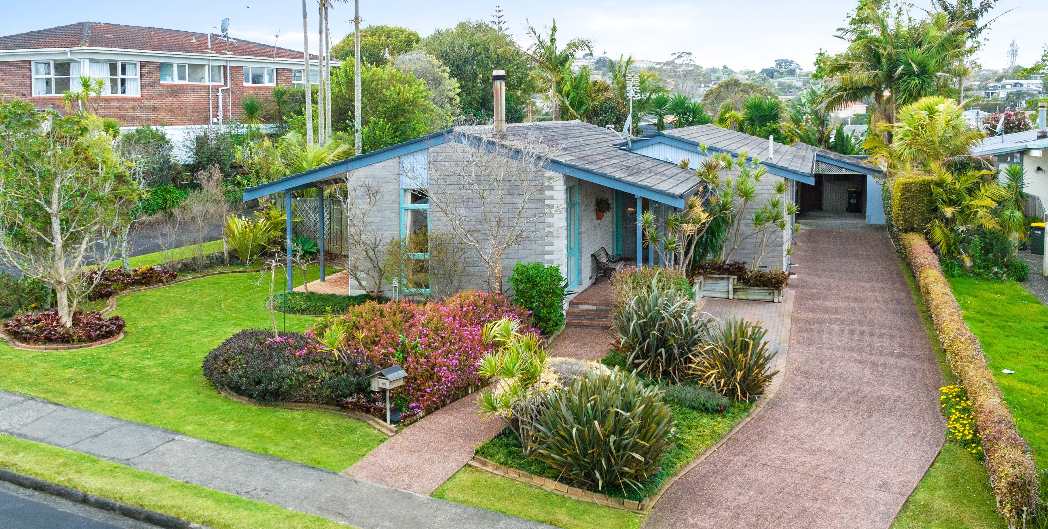 46 Knightsbridge Drive, Forrest Hill, North Shore City