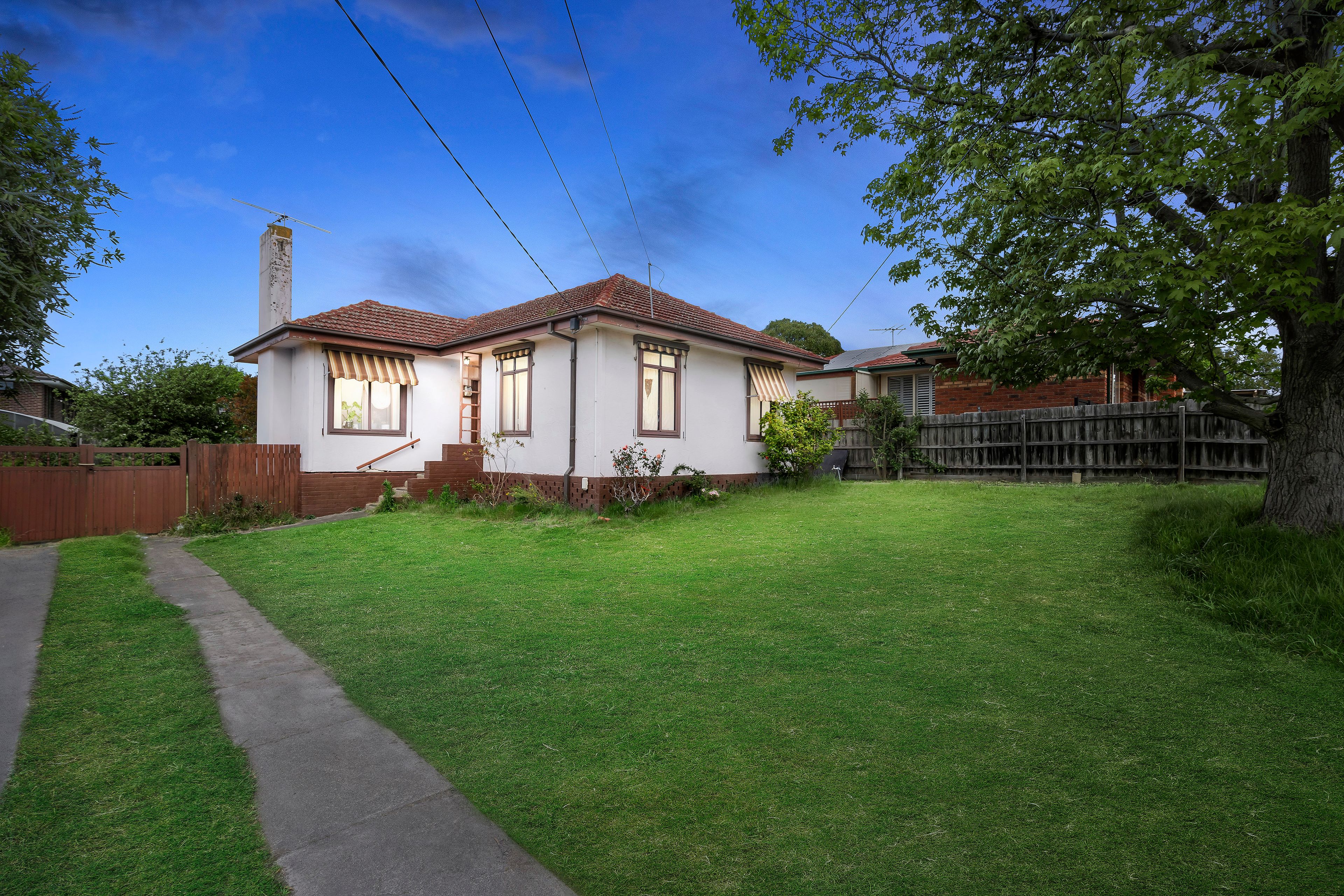 22 Amaroo Street, Chadstone VIC 3148