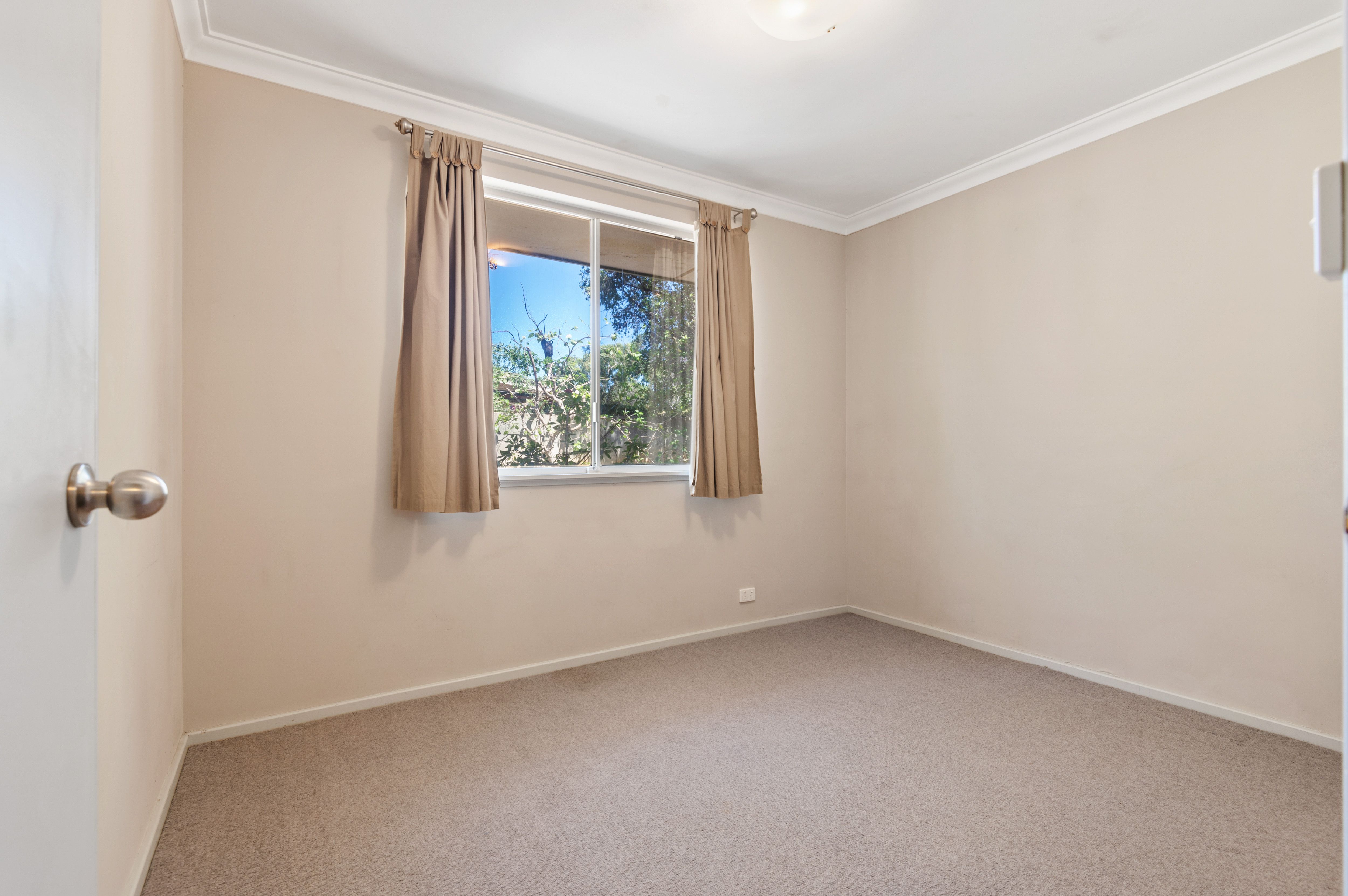 3 Regency Drive — photo 7 of 12