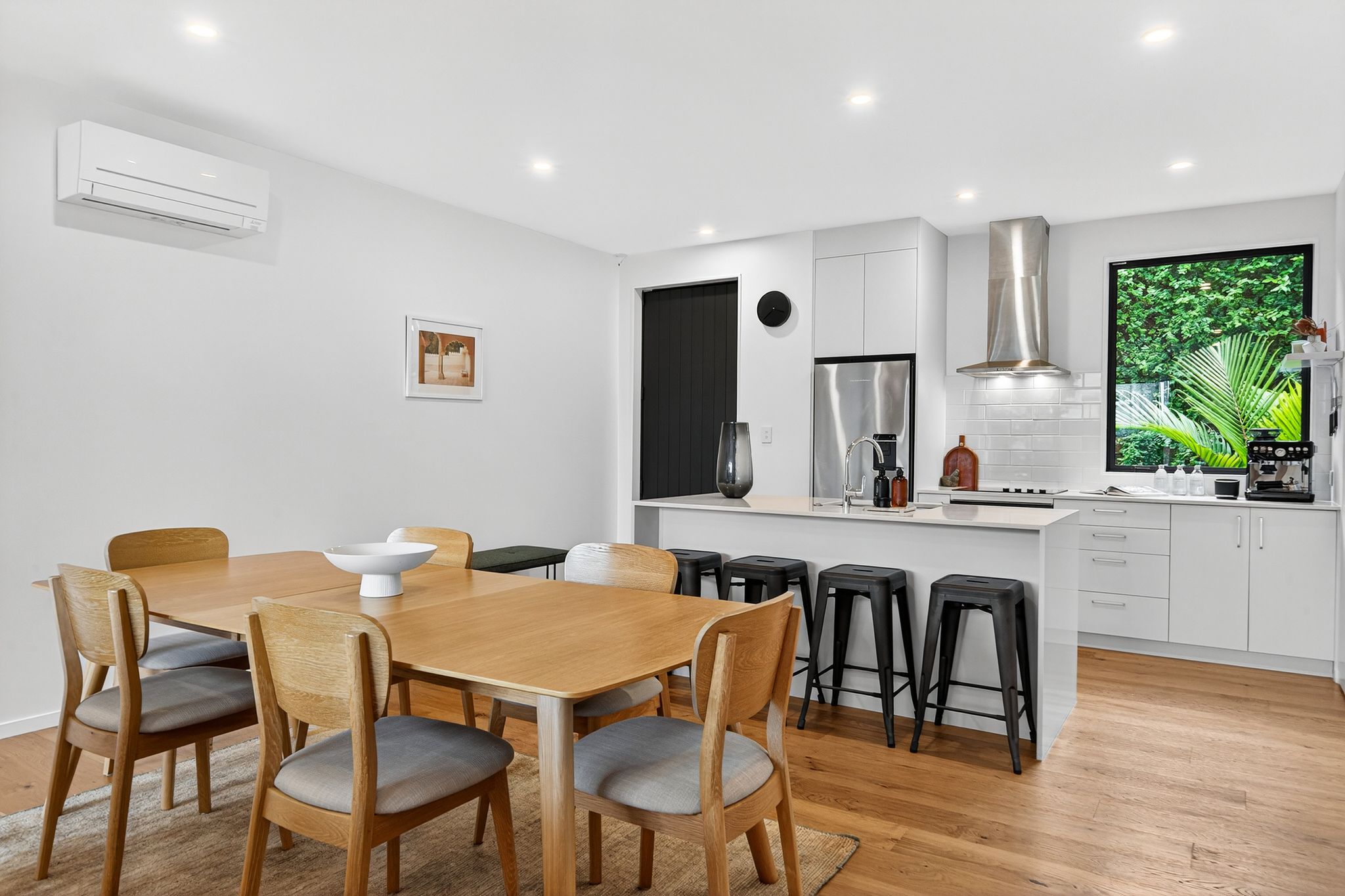 7/4 Glen Atkinson Street, St Heliers