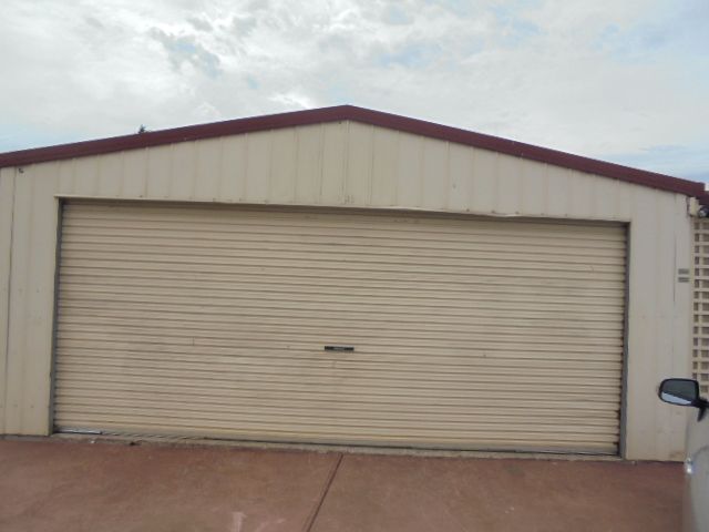 12 Prior Circuit, Brookfield, VIC 3338