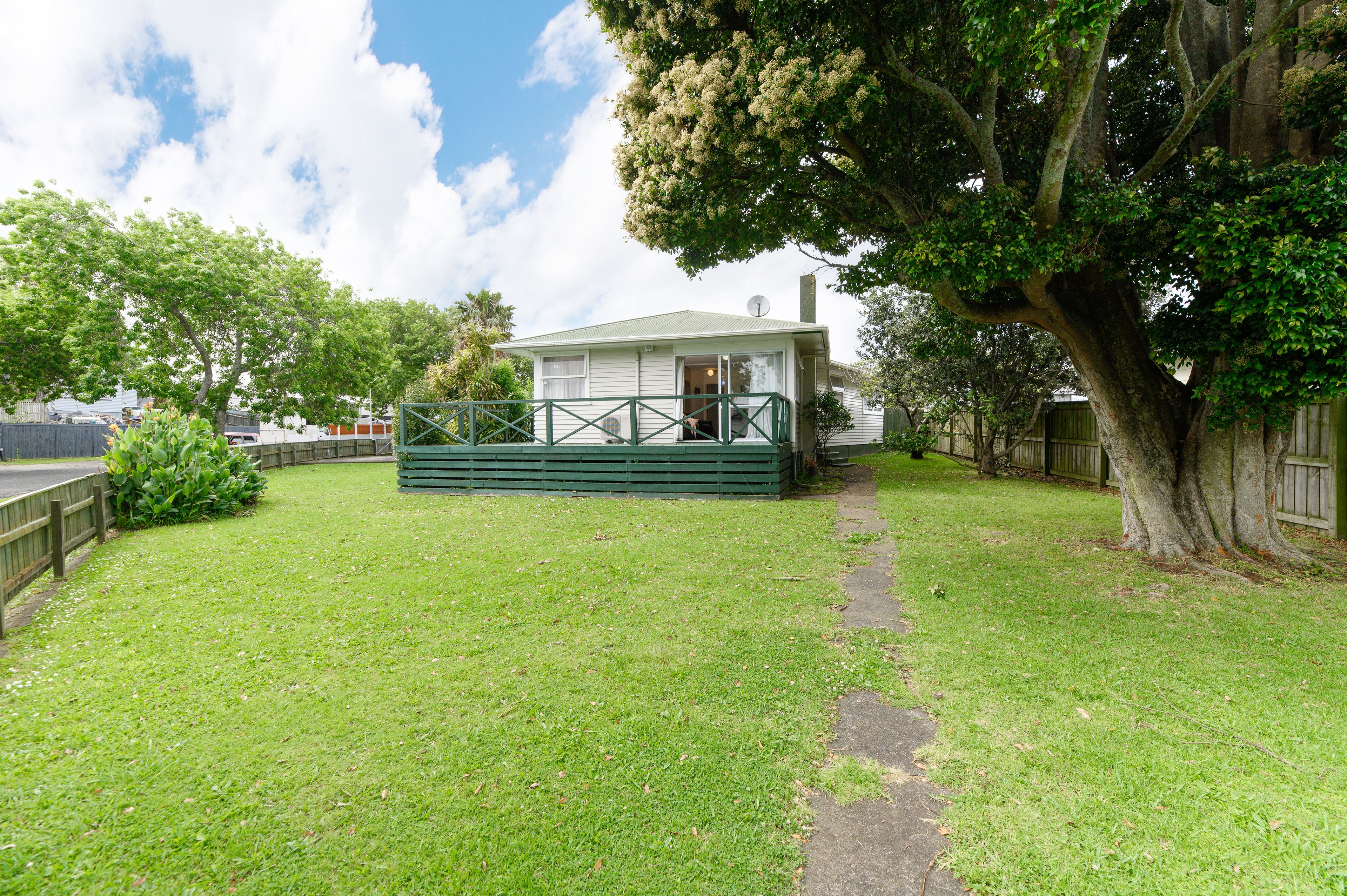 11 Brentford Place, Manurewa, Manukau City