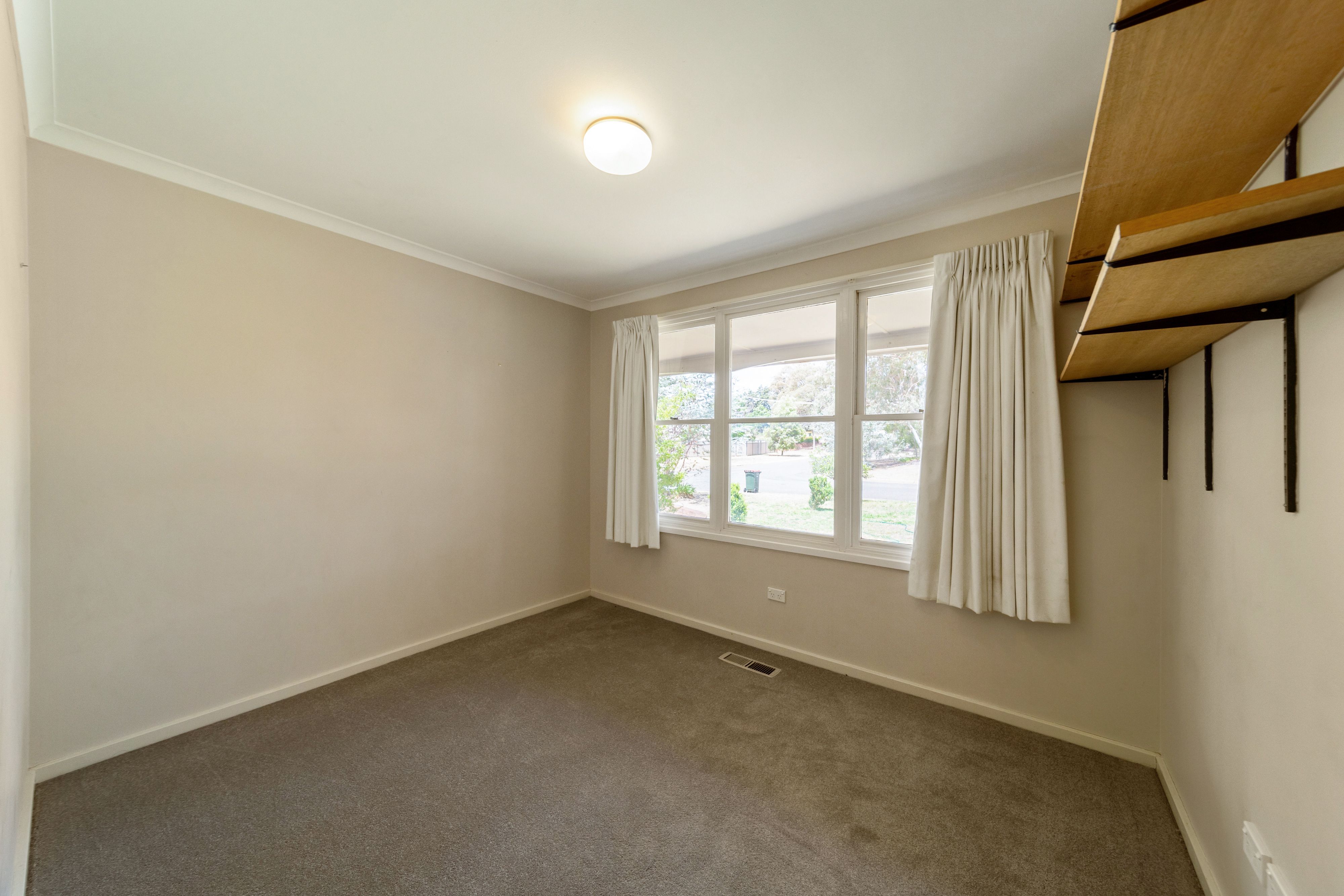 33 Krichauff Street, Page, ACT 2614