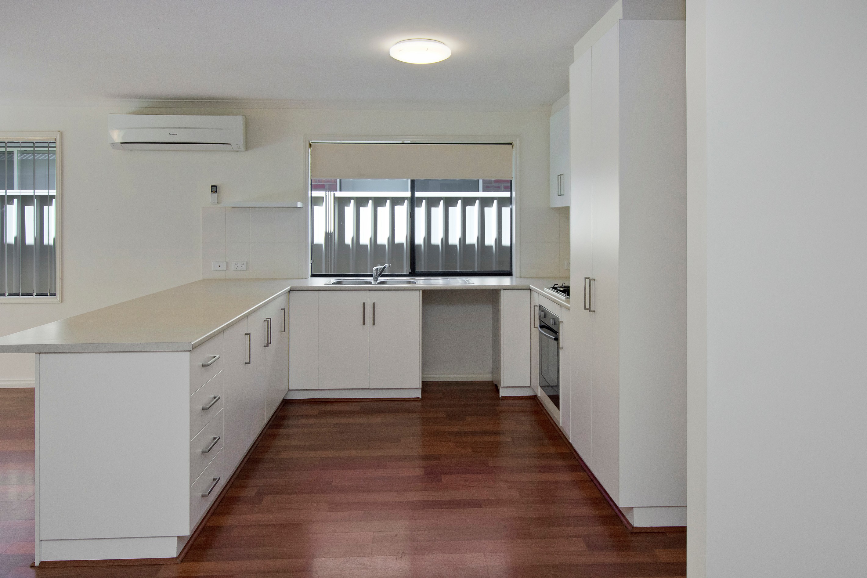 6 Tomnicstas Street, Munno Para West, SA 5115