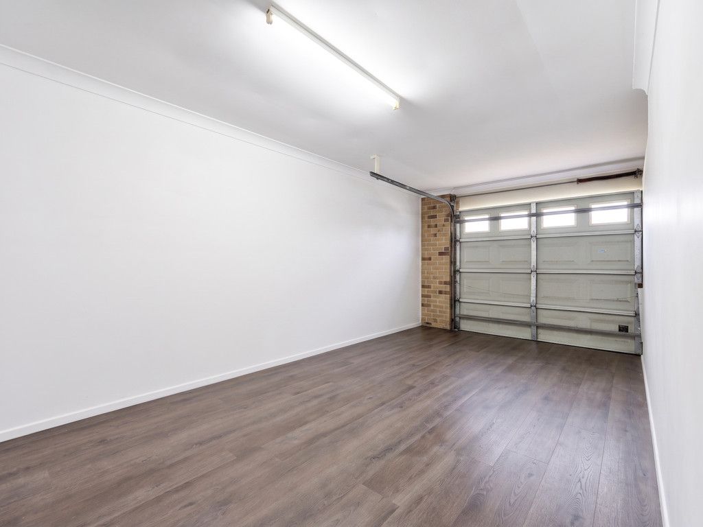 17 Lambor Drive — photo 15 of 18
