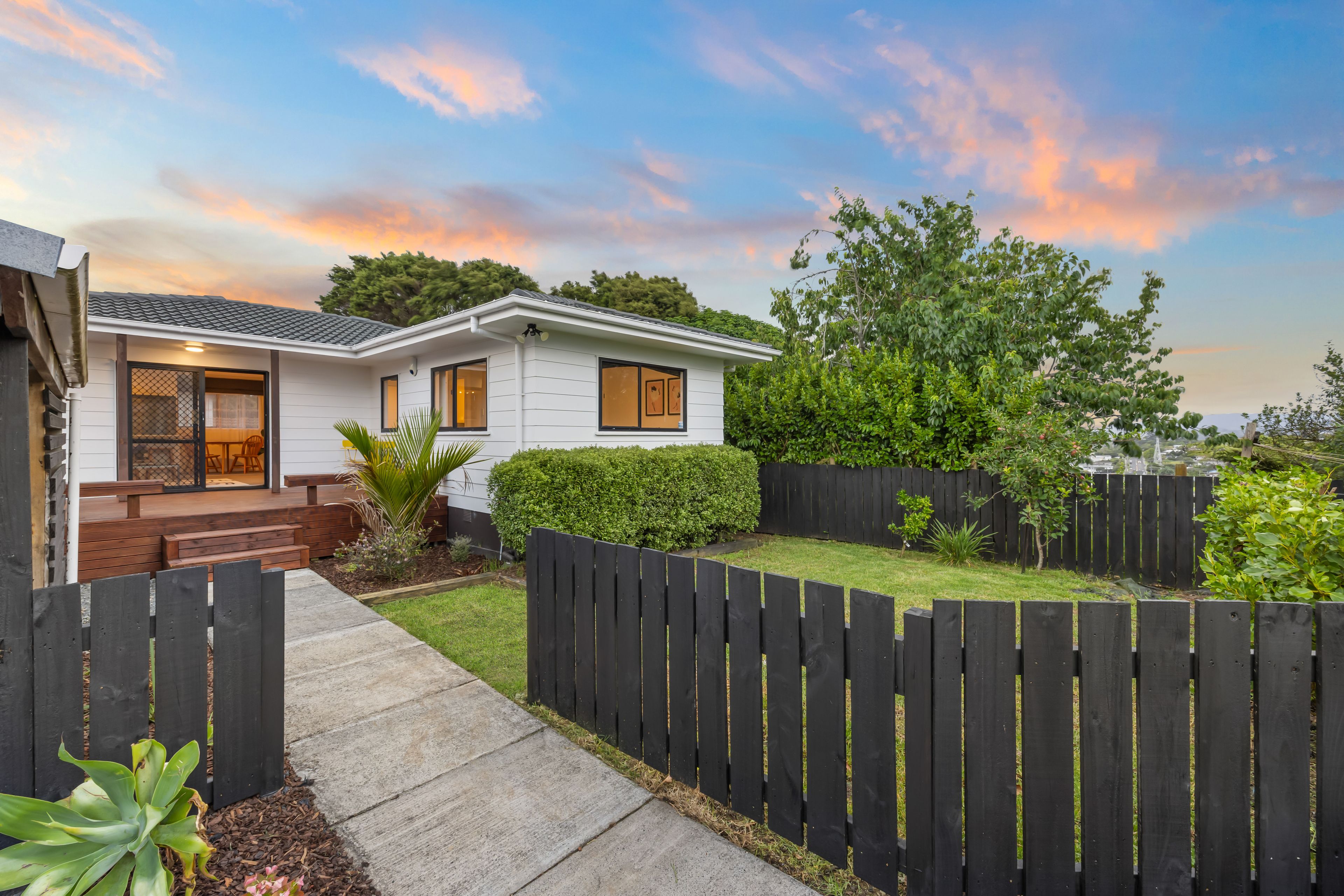 1/18 Darcy Place, Massey, Waitakere City