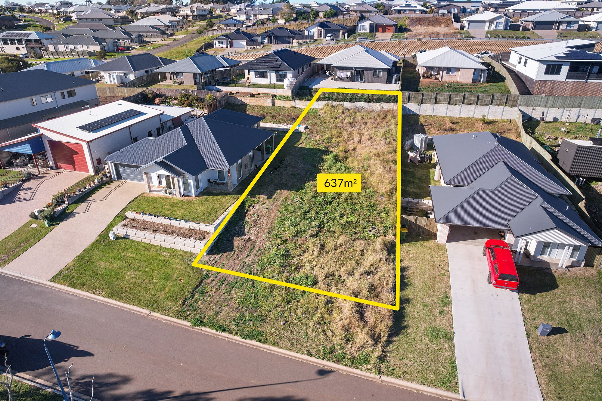 17 Reserve Road, Cranley, QLD 4350