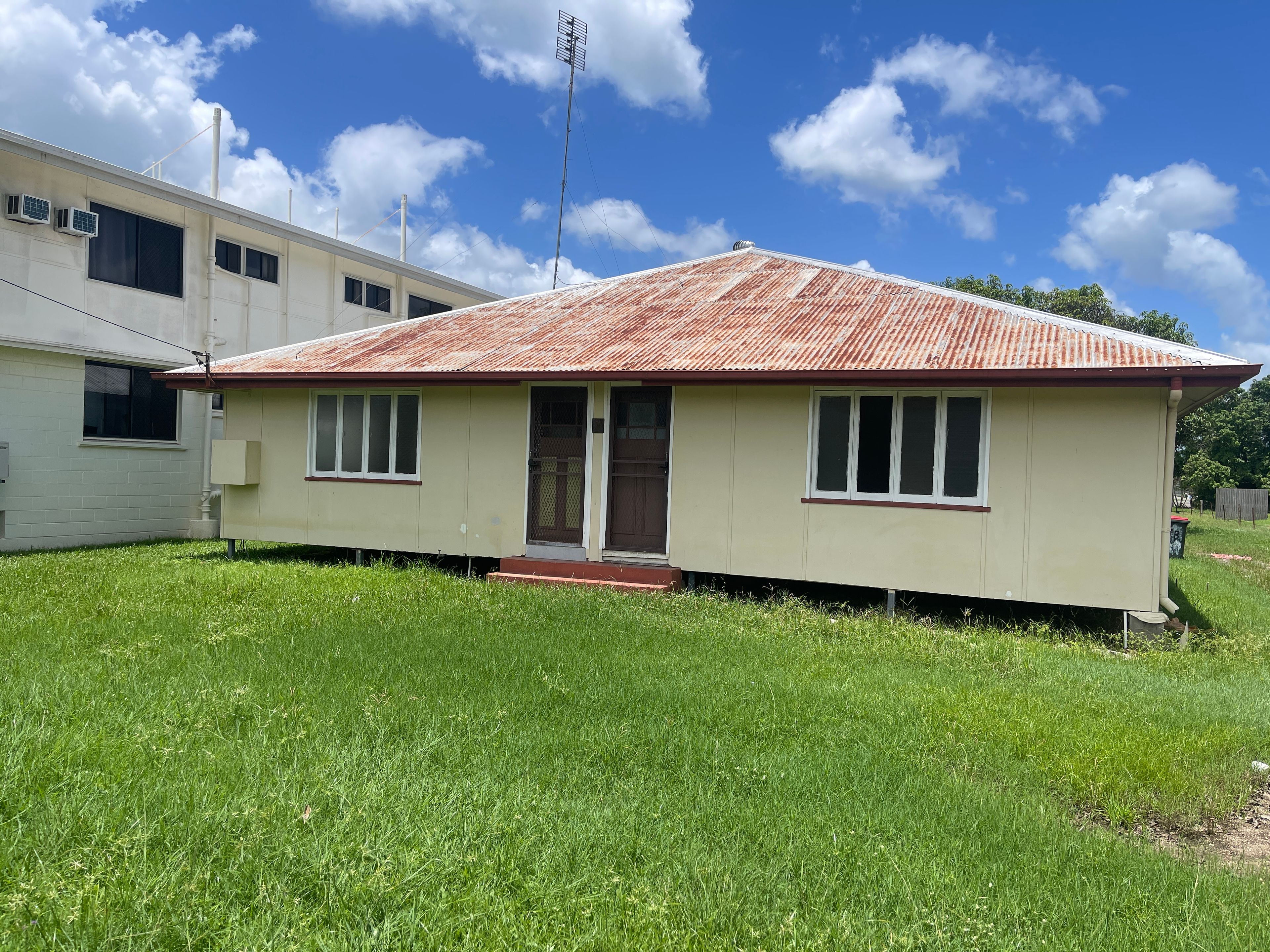 2/7 Mcilwraith Street, Ingham, QLD 4850