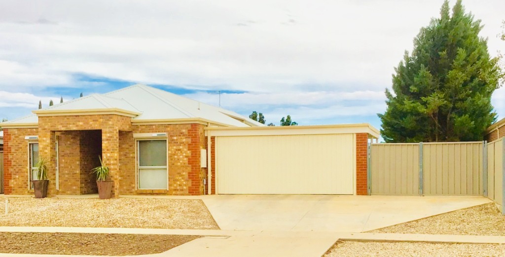 12 Anne Cox Drive, Red Cliffs, VIC 3496