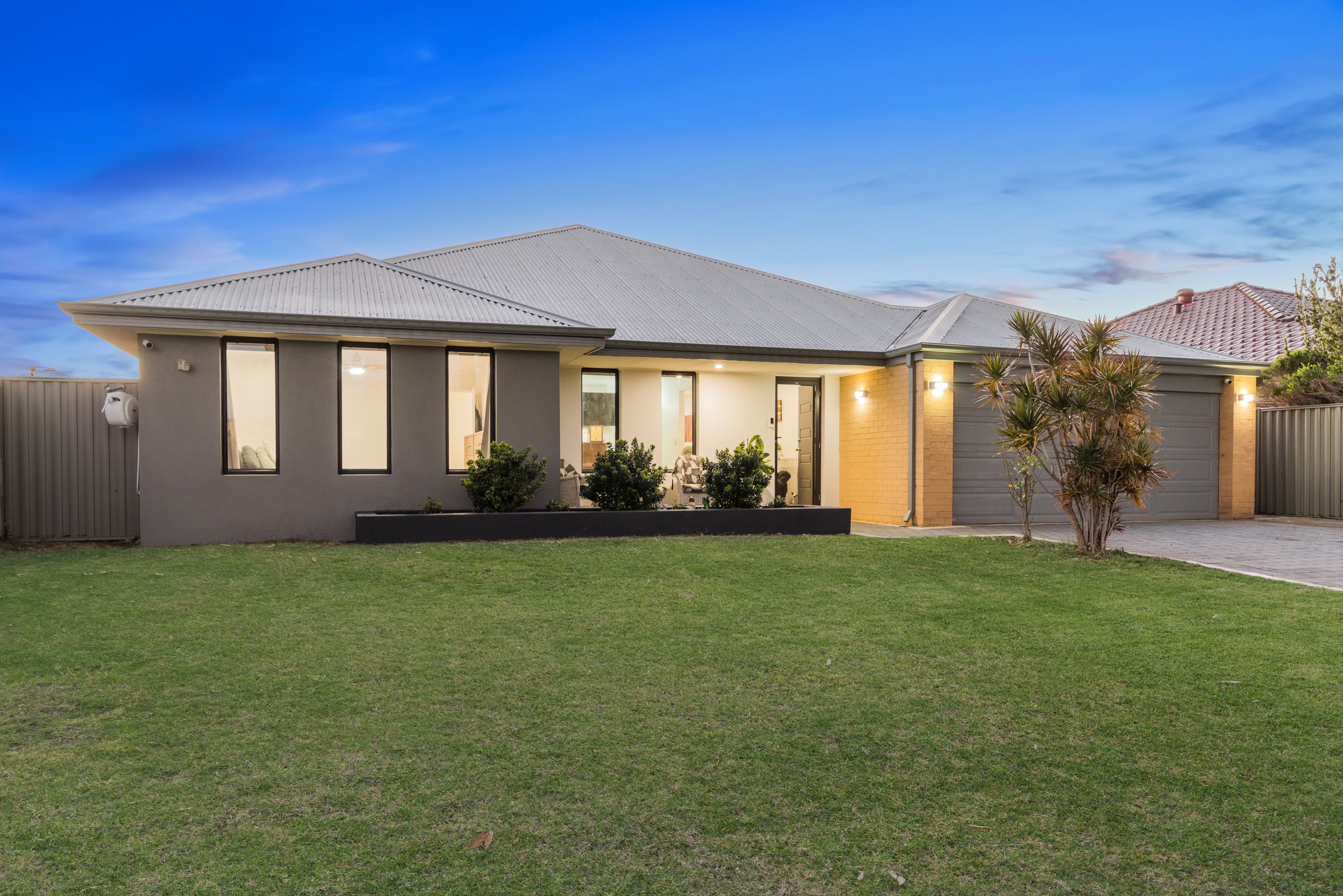 18 Hoffman Way, Byford, WA 6122