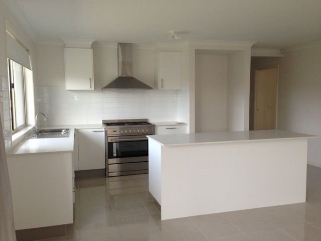 104 Biltmore Crescent, Roxburgh Park, VIC 3064